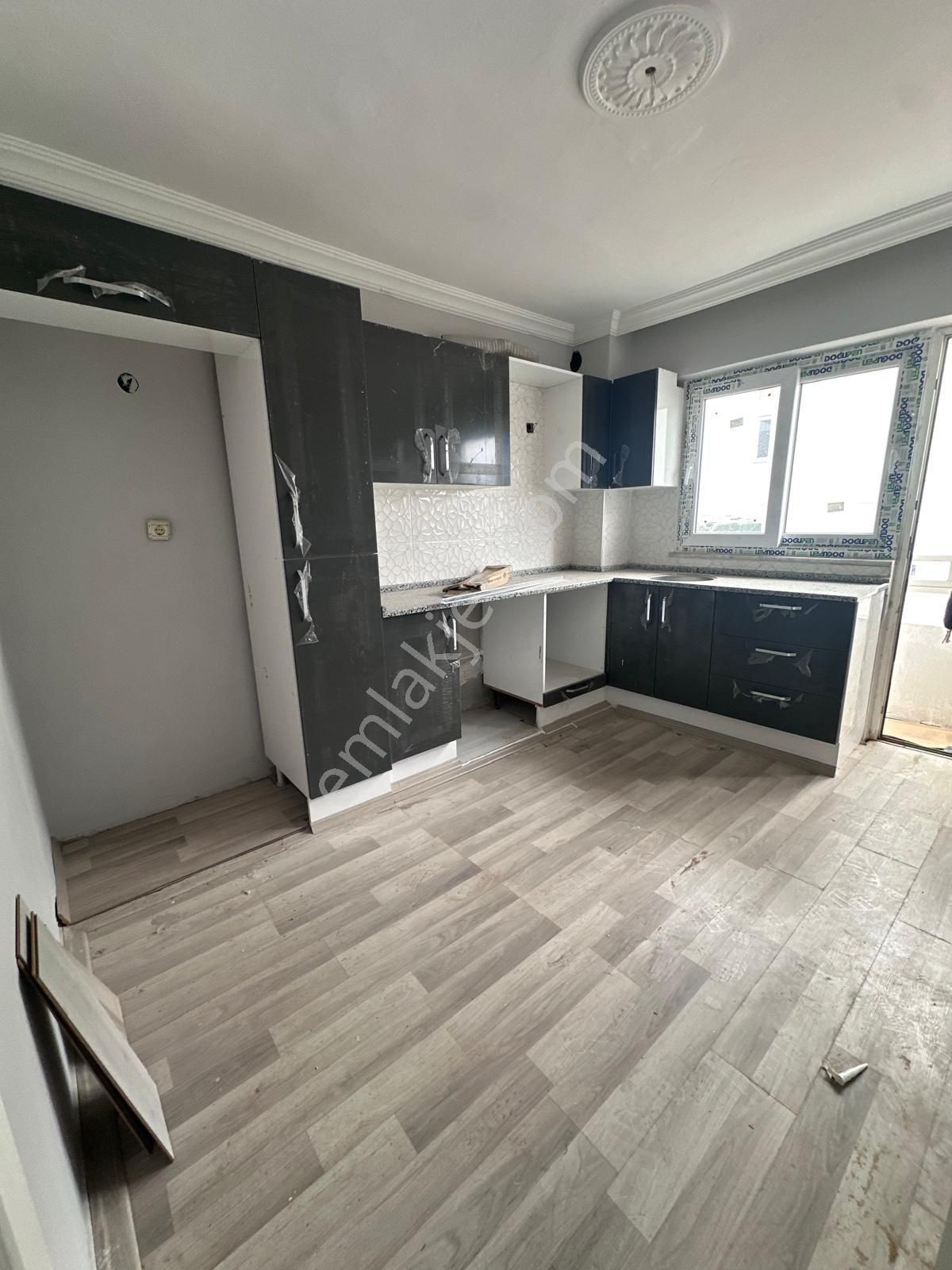 Şirinevler Mahallesinde 3+1 Ful Tadilatlı Konut Kredisineuygun Dairemiz Satılıktır