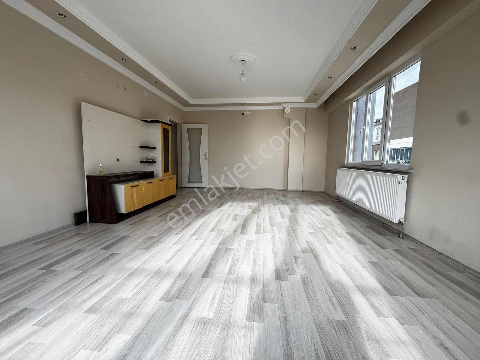 Çobançeşmede Site İçinde | 140 M² Net | Kaçırılmayacak 3+1 - Görsel 27