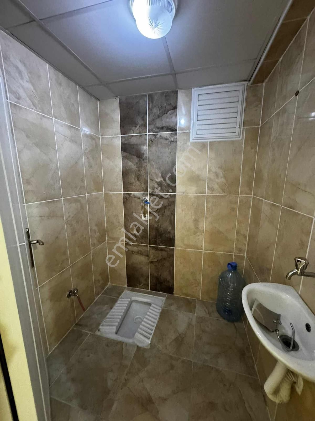 Çobançeşmede Site İçinde | 140 M² Net | Kaçırılmayacak 3+1 - Görsel 16
