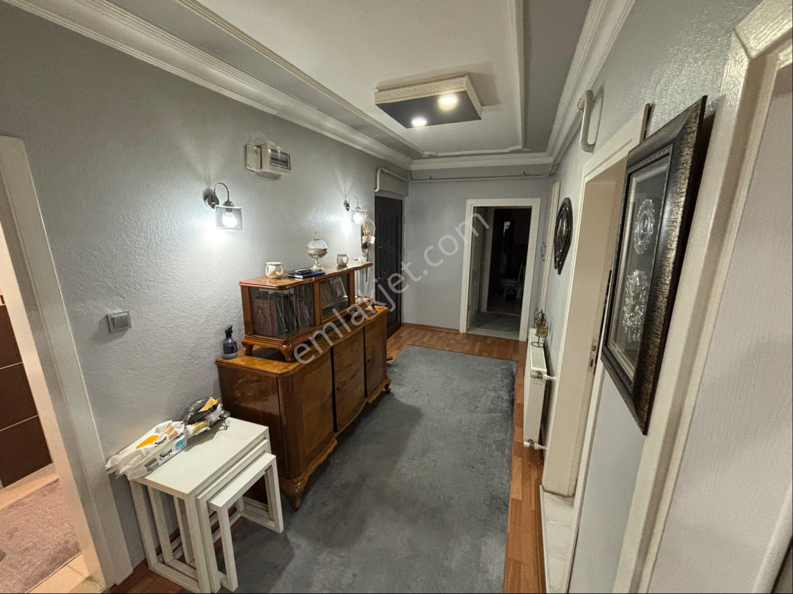 Erenler Bağlar Mah. 3+1 Fırsat Daire!! Re/max Design Buğra Çaktı - Görsel 7