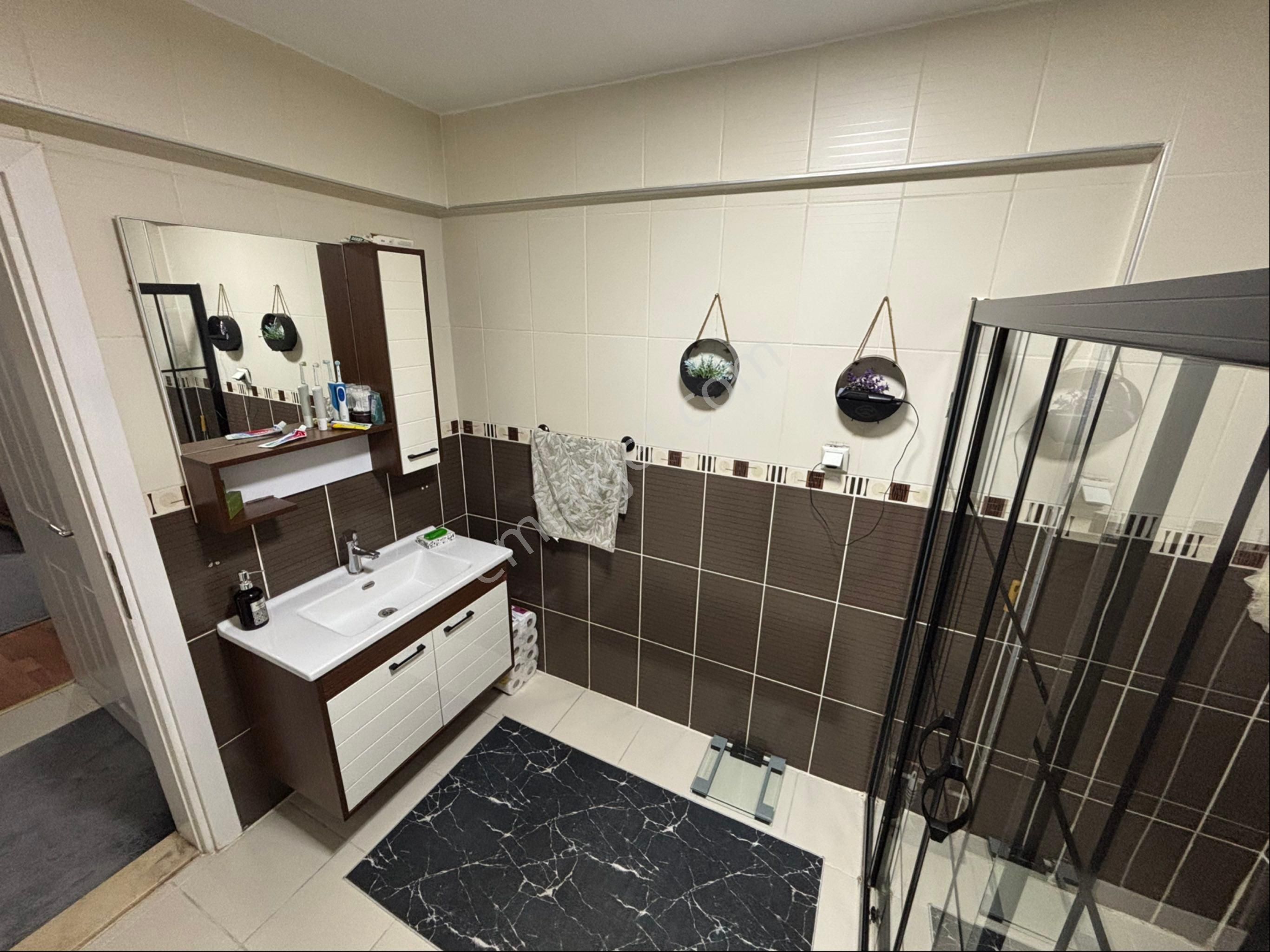 Erenler Bağlar Mah. 3+1 Fırsat Daire!! Re/max Design Buğra Çaktı - Görsel 15