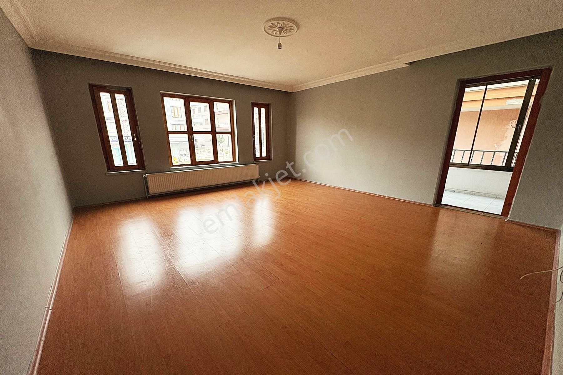 Yayla'da 1.kat Ön Cephe 3+1 Yalıtımlı Binada Kiralık Daire - Görsel 7