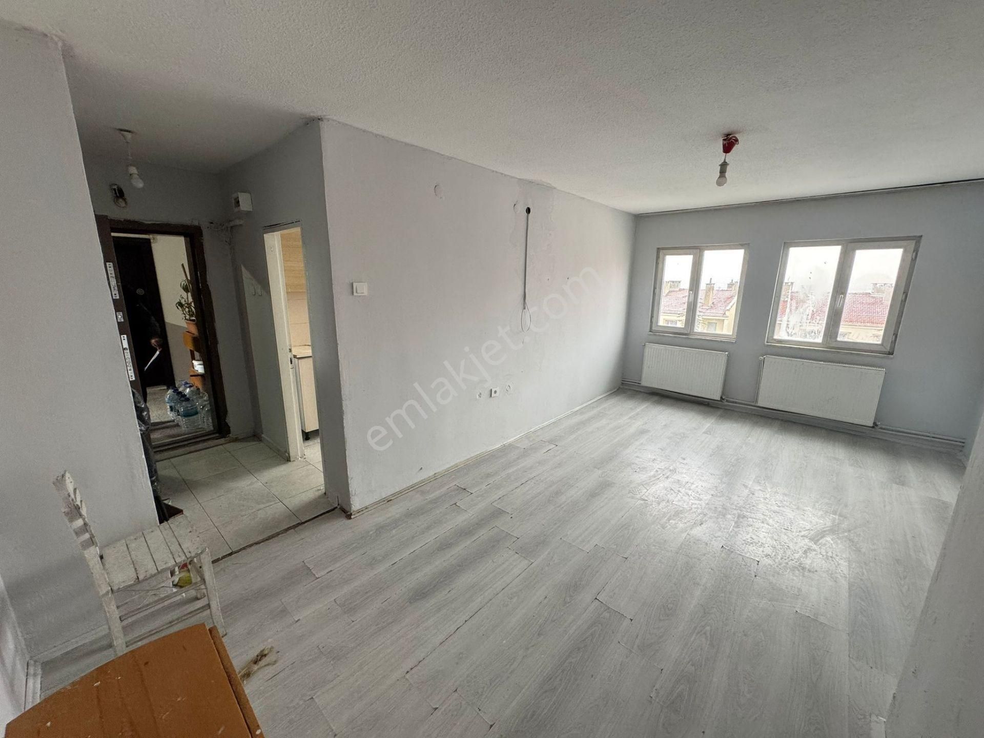 Koza Emlak'tan Tandoğan Mahalesinde Katta Yapılı Uygun Fiyatlı Satılık Dairee - Görsel 8