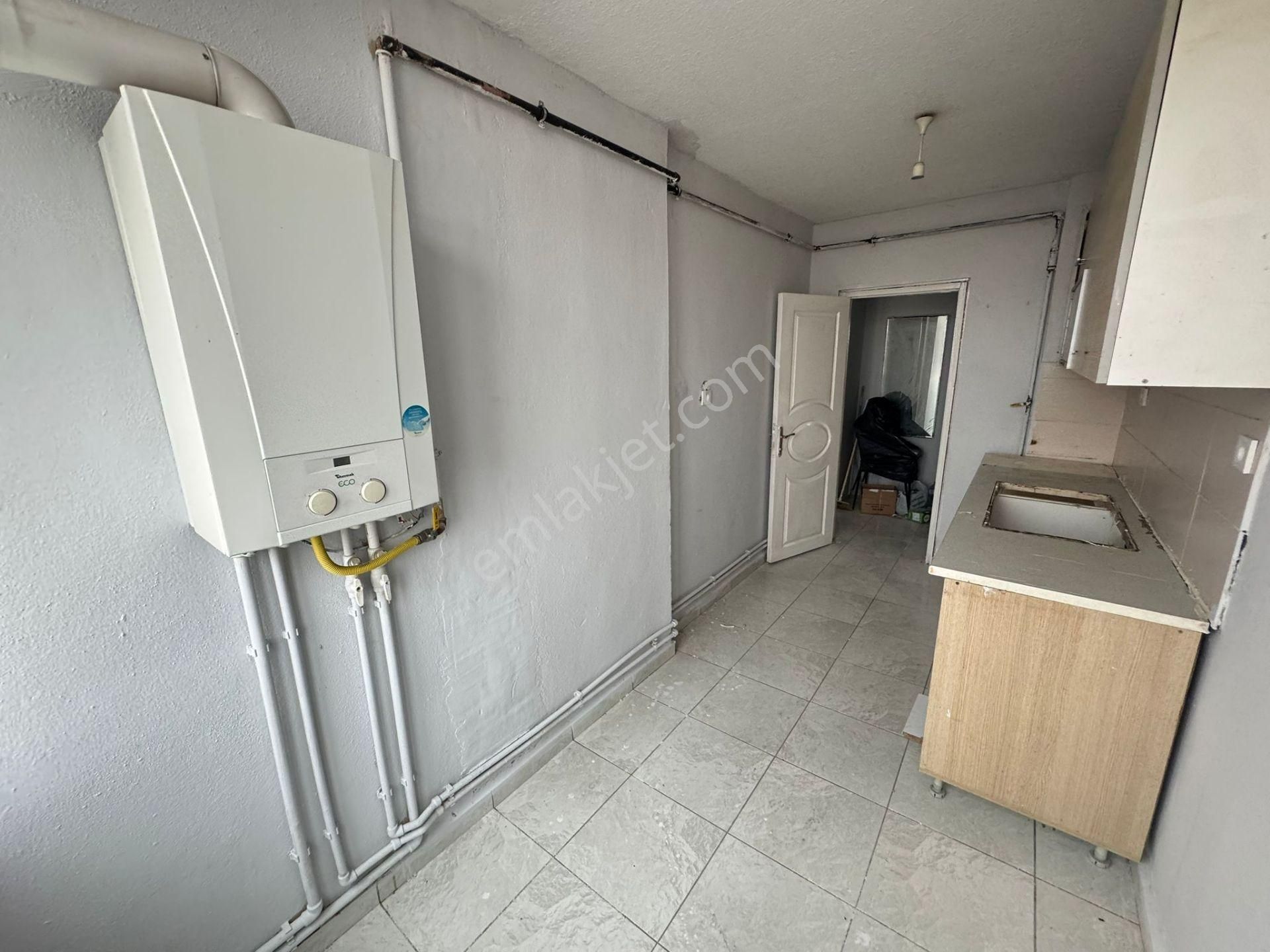 Koza Emlak'tan Tandoğan Mahalesinde Katta Yapılı Uygun Fiyatlı Satılık Dairee - Görsel 7