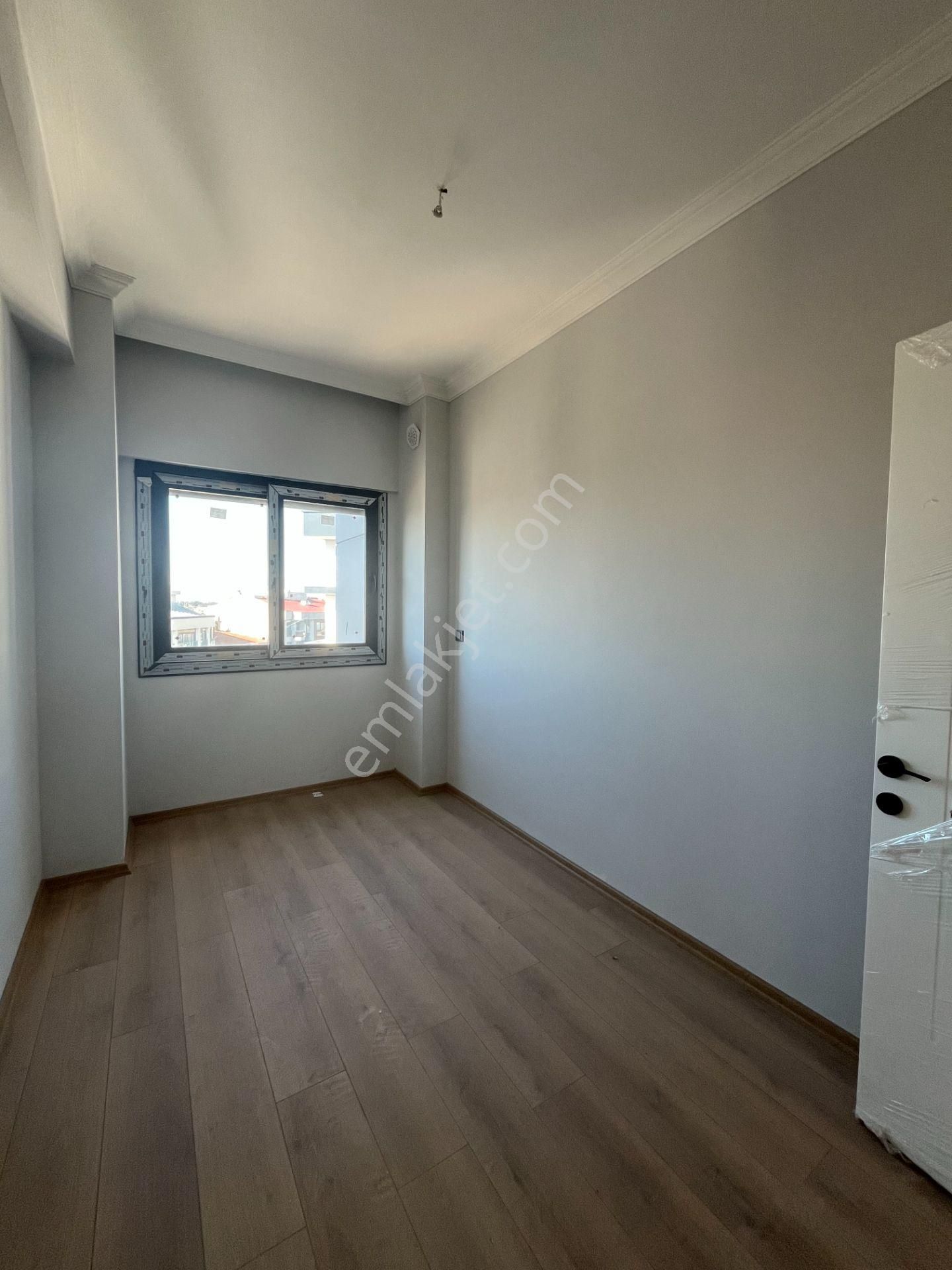 Anadolu Caddesi Ve Hst. Yakını Teraslı Ara Kat Satılık Daire - Görsel 31