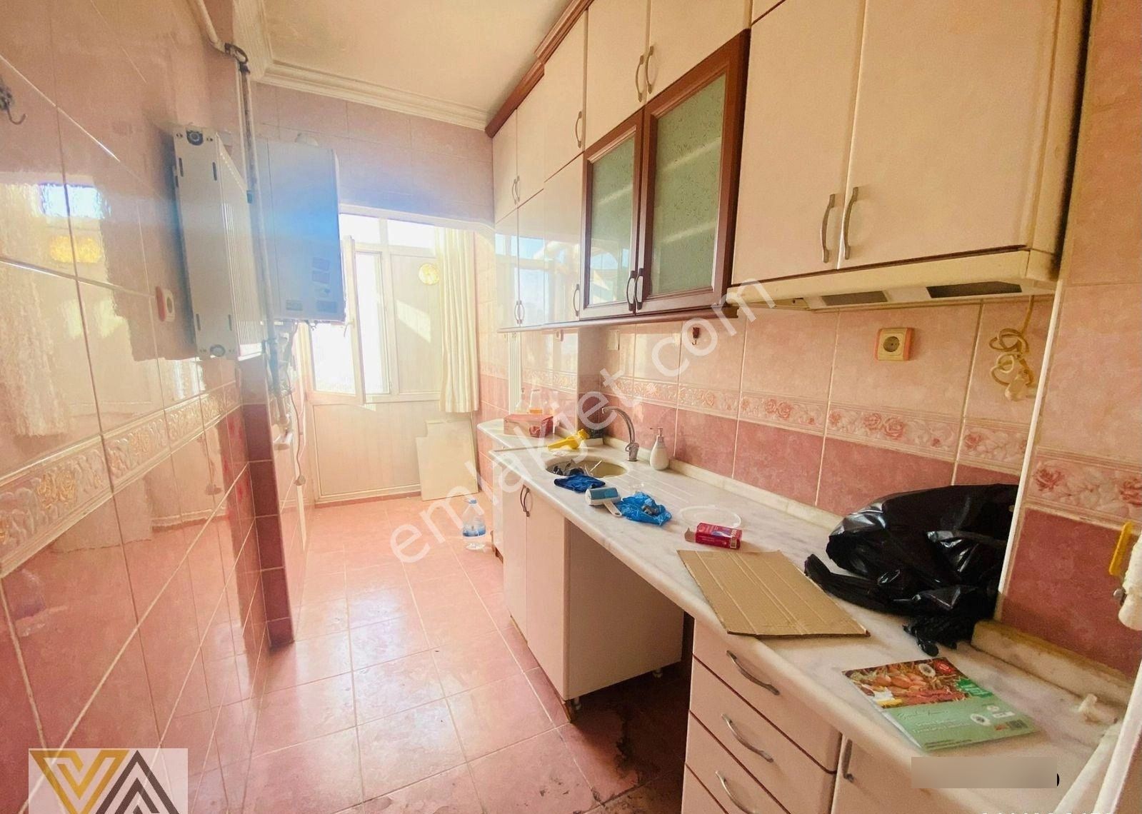 Valentia'dan Metro Yakını 2+1 Satılık Daire !!! - Görsel 23