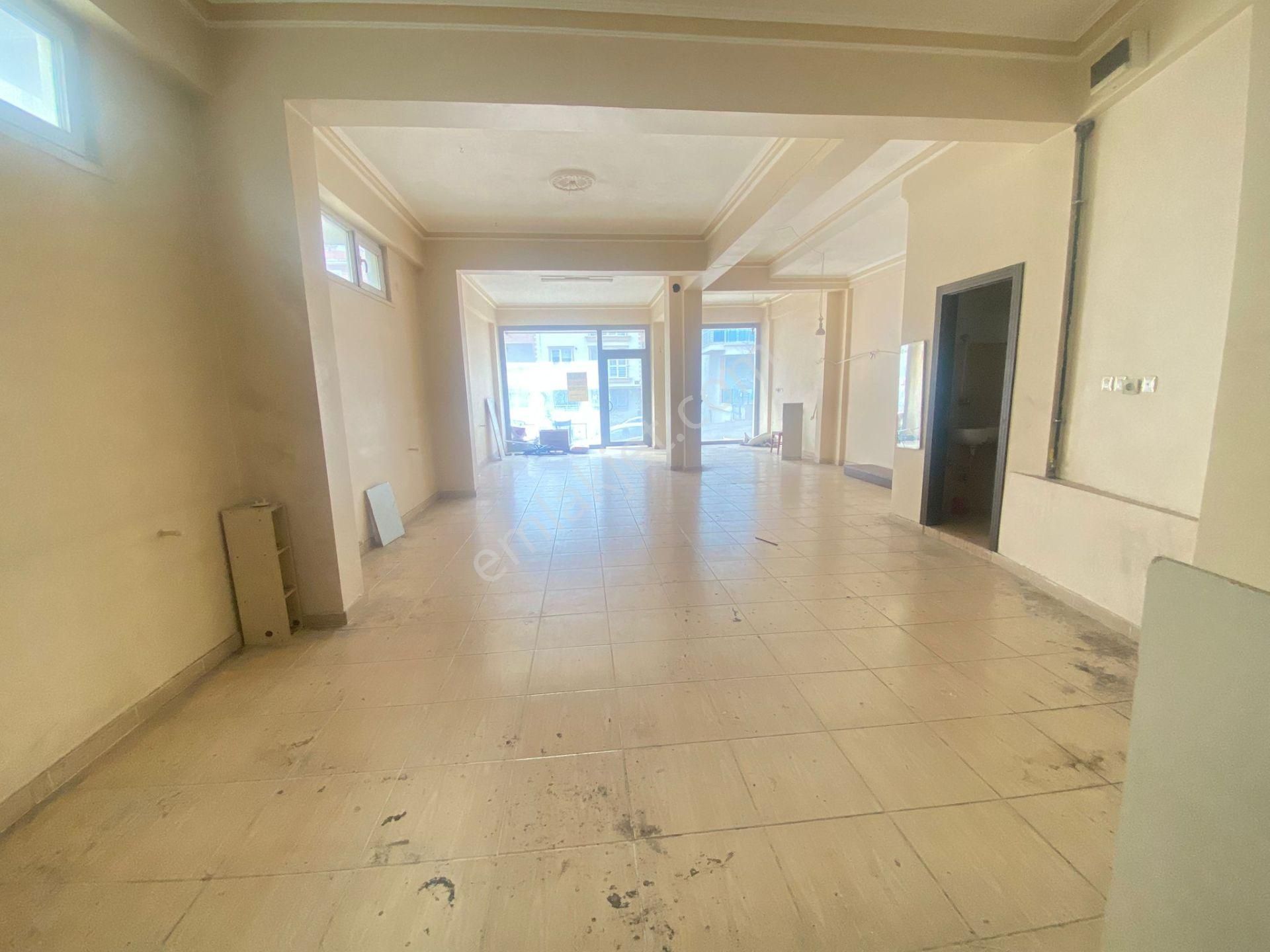 Alsancak Mahallesi Cadde Üzeri 120m2 Satılık Dükkan - Görsel 4