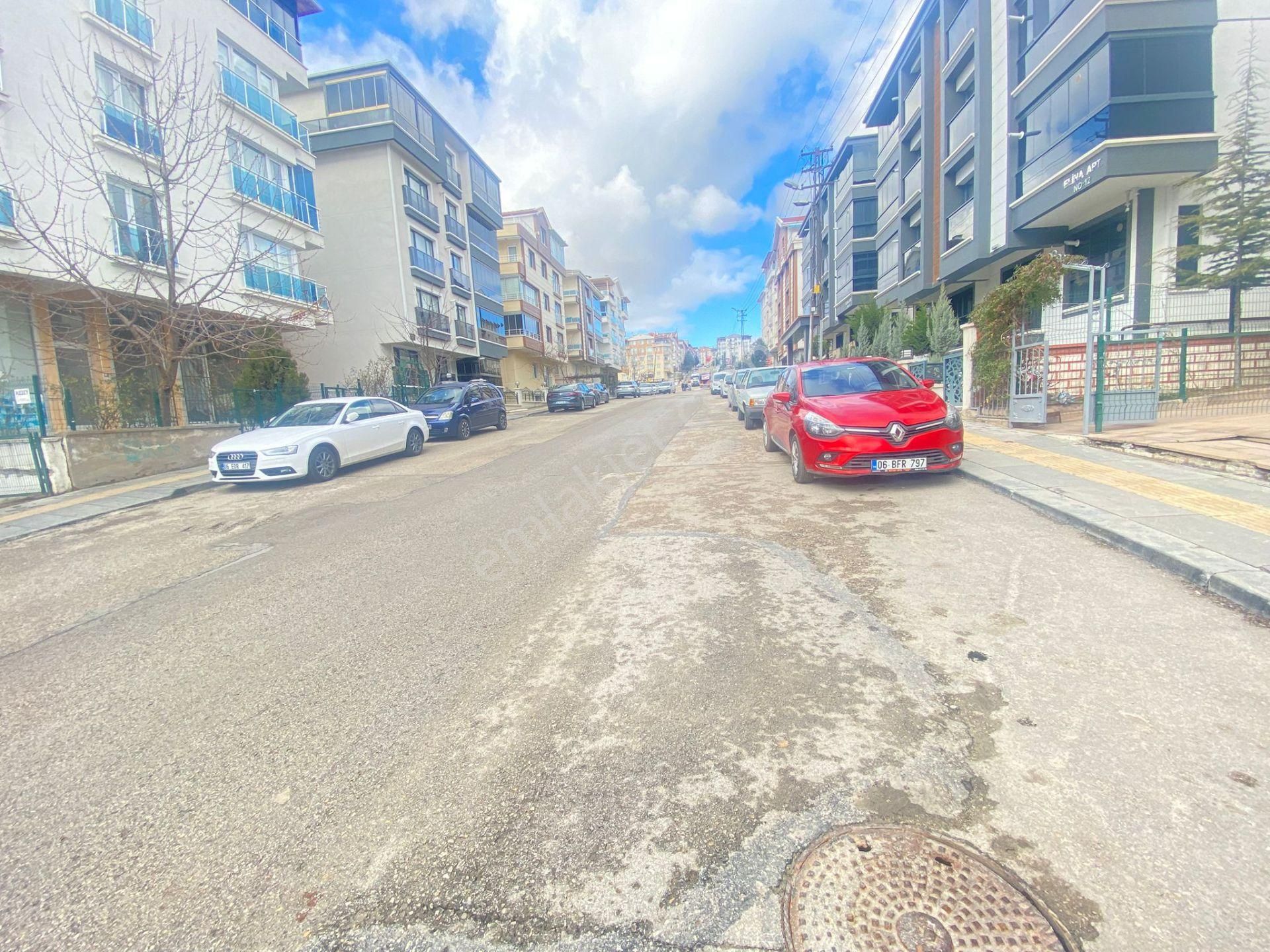 Alsancak Mahallesi Cadde Üzeri 120m2 Satılık Dükkan - Görsel 2