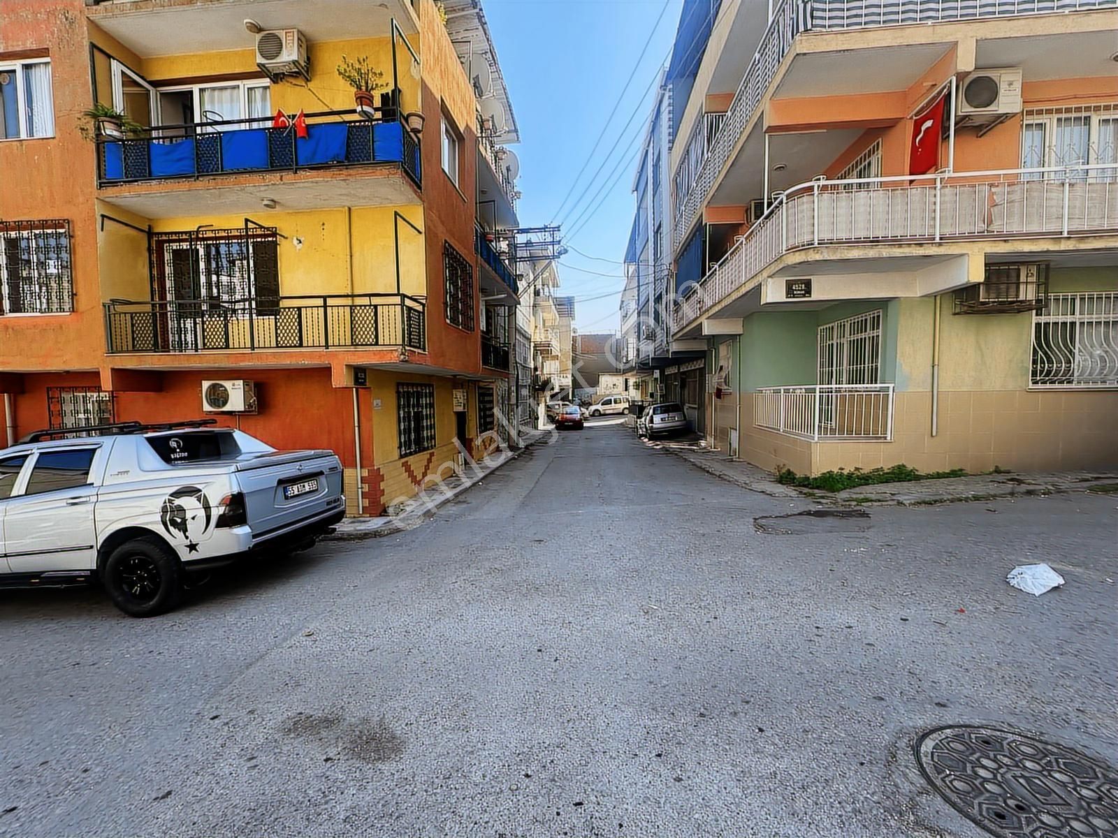 Karabağlar Barış Mah Köşe Konumda 150 M2 Satılık Arsa - Görsel 15