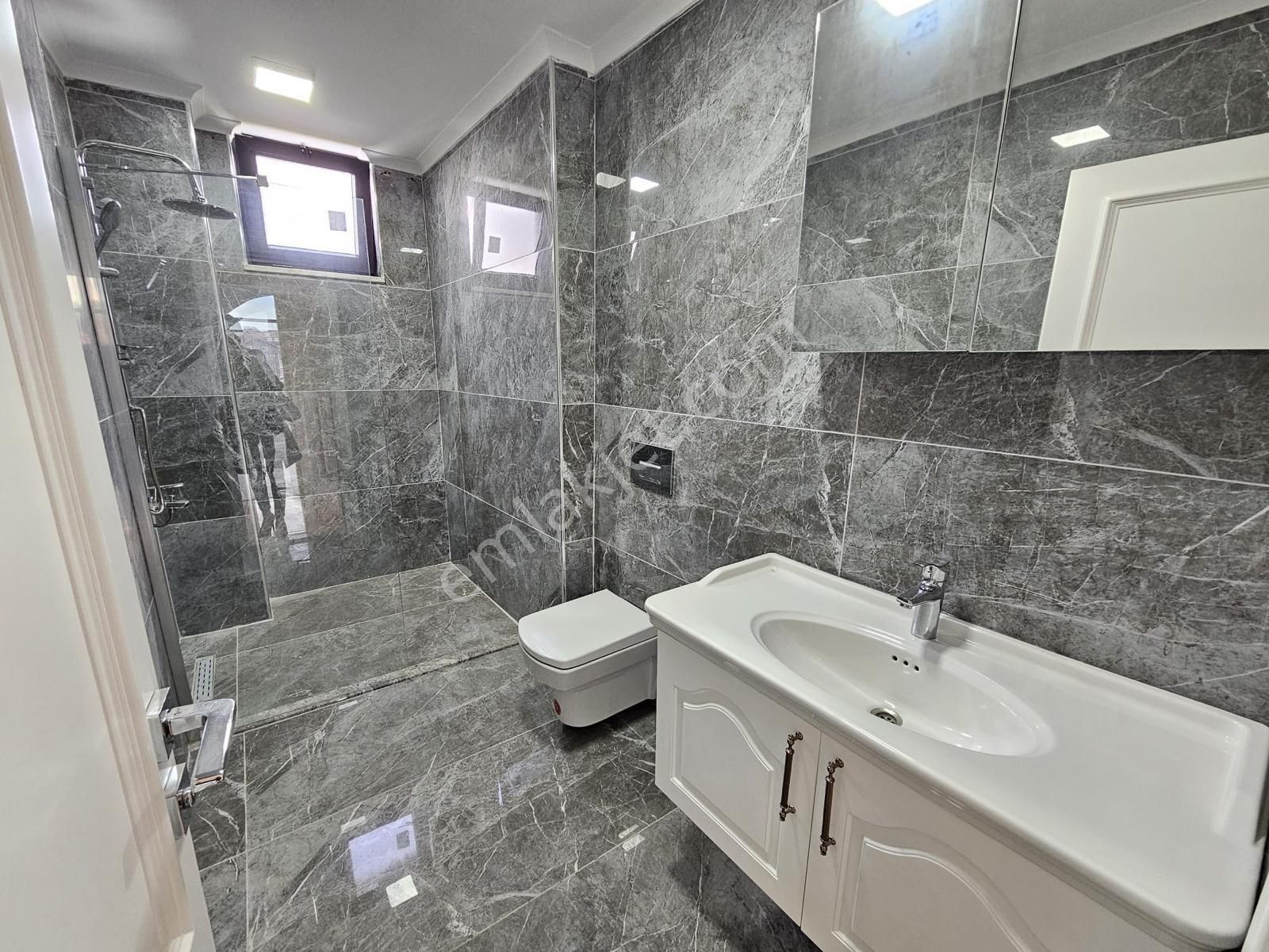 Asies Başiskele Havuzlu Asansörlü Müstakil 6+2 Satılık Tripleks. - Görsel 17