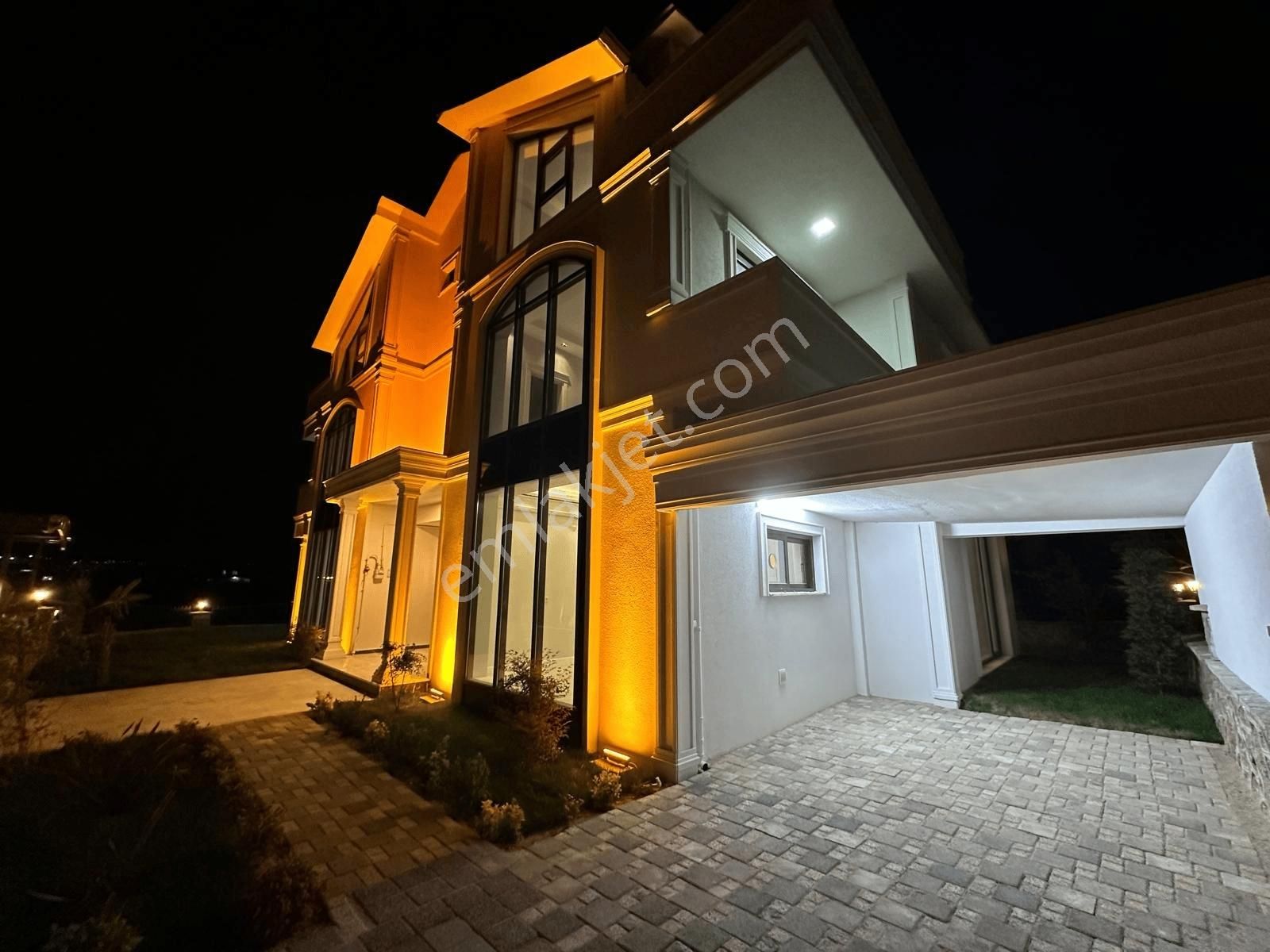 Asies Başiskele Havuzlu Asansörlü Müstakil 6+2 Satılık Tripleks. - Görsel 34