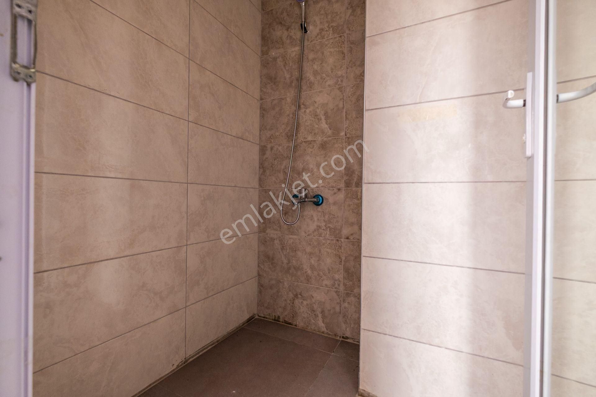 Beylikdüzü Kaymakamlığına Yakın Konumda 2+1 Kiralık Daire - Görsel 14