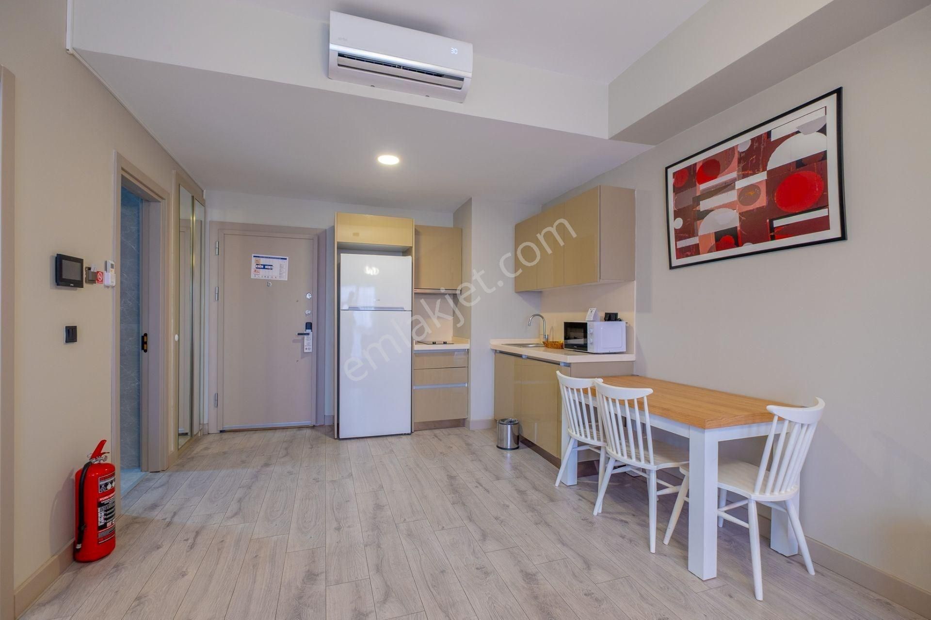 Metrobüs, Aydın Üni. Arel Ve Kültür Üniversitesine Yakın Merkezi Konumda 1+0 Daire, 24 Vade İmkanı - Görsel 3