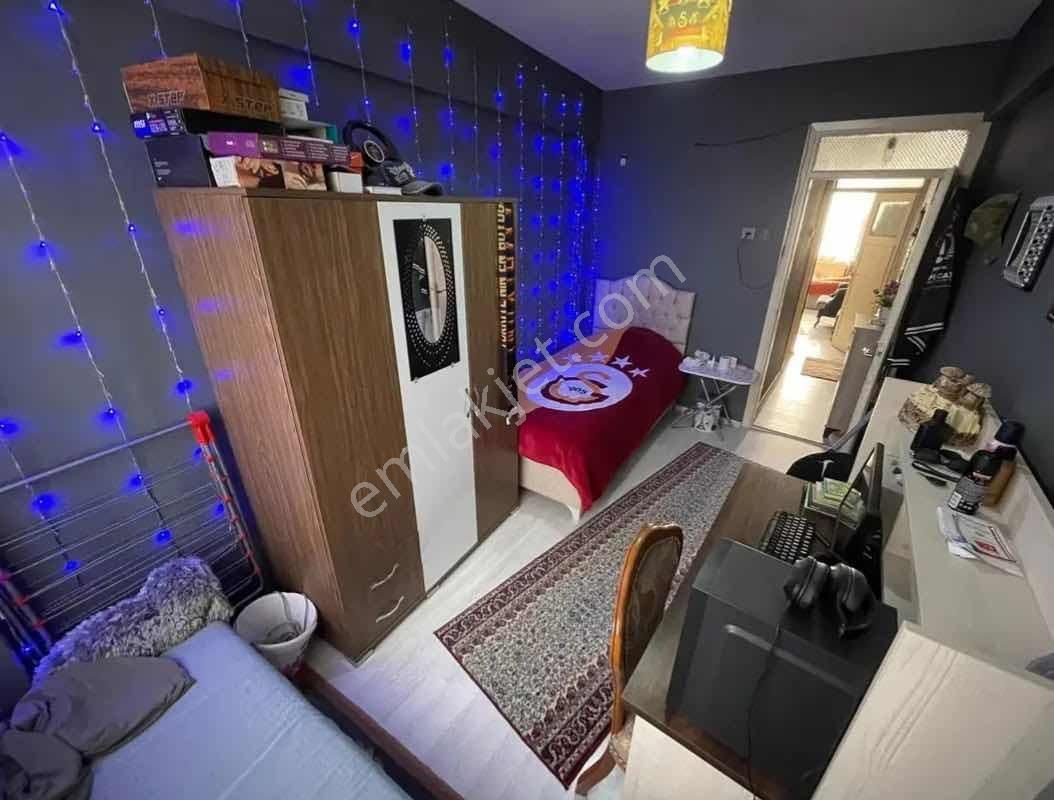 Satılık 3+1 Daire 110 M2 Doğalgazlı , 2 . Kat Ara Kat Yeşilyurt - Görsel 5