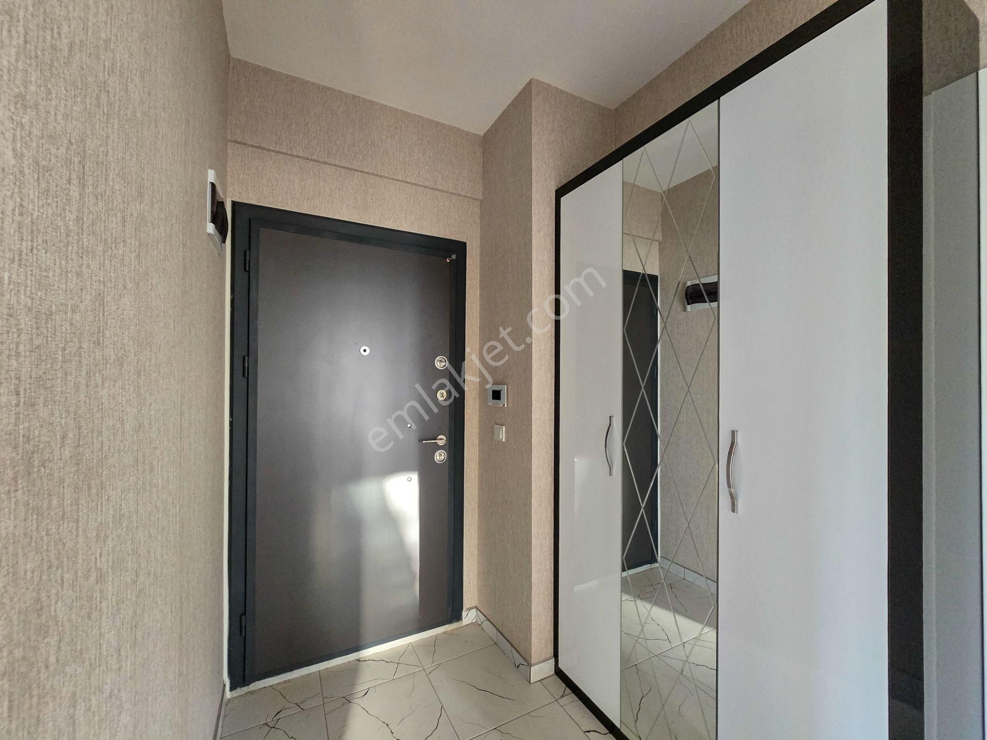 Anadolu Caddesi'ne Ve Gençosman Caddesi'ne Oldukça Yakın 3+1 160m2 Arakat Sıfır Daire - Görsel 34