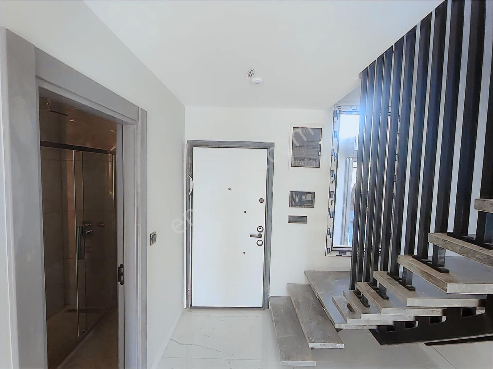 Denize Sadece 600 Metre Mesafede Kiralık Lüks Villa! - Görsel 35