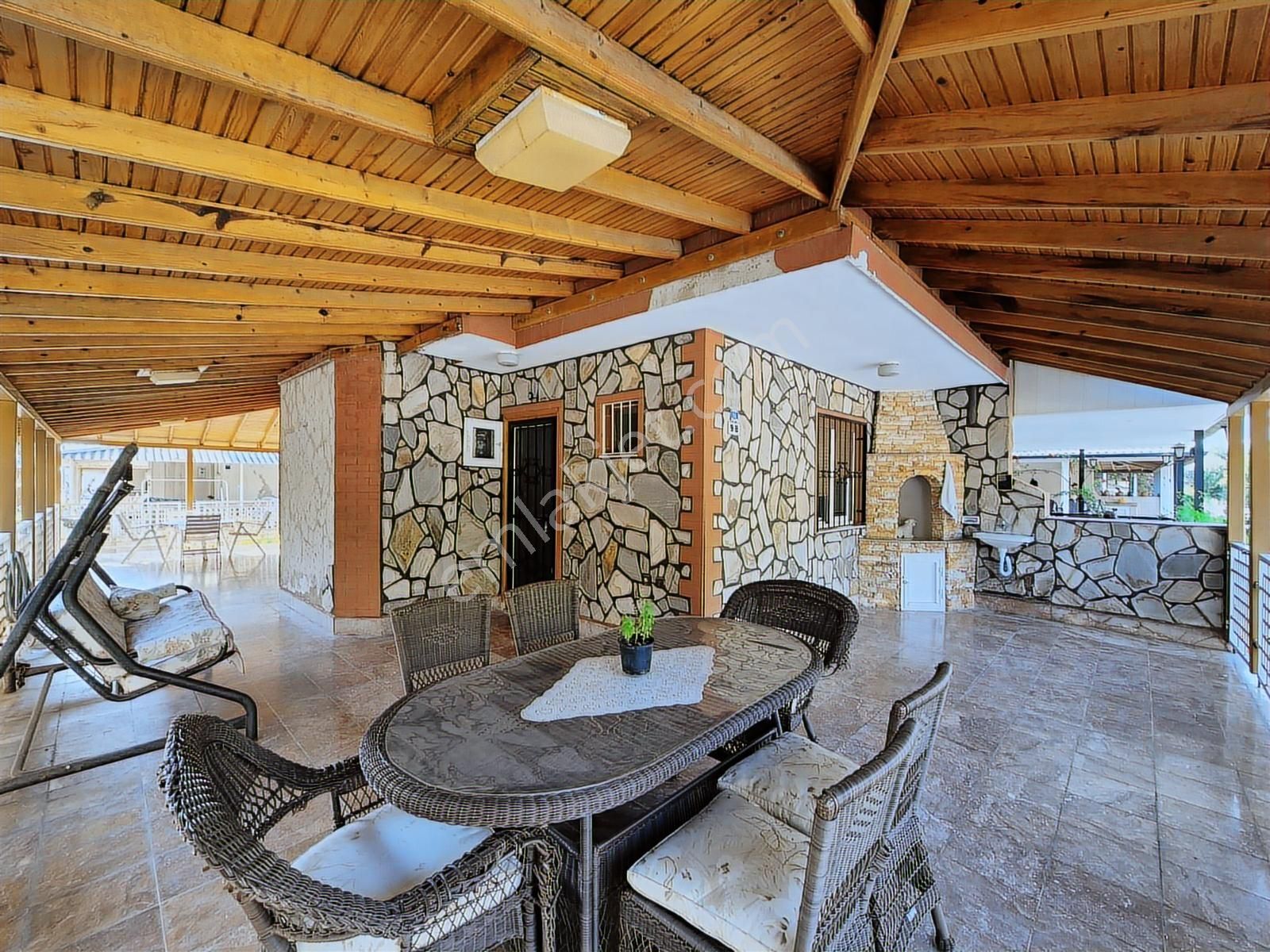 Denize Sıfır Sitede Ferah Konumda Fırsaat Yazlık - Görsel 7