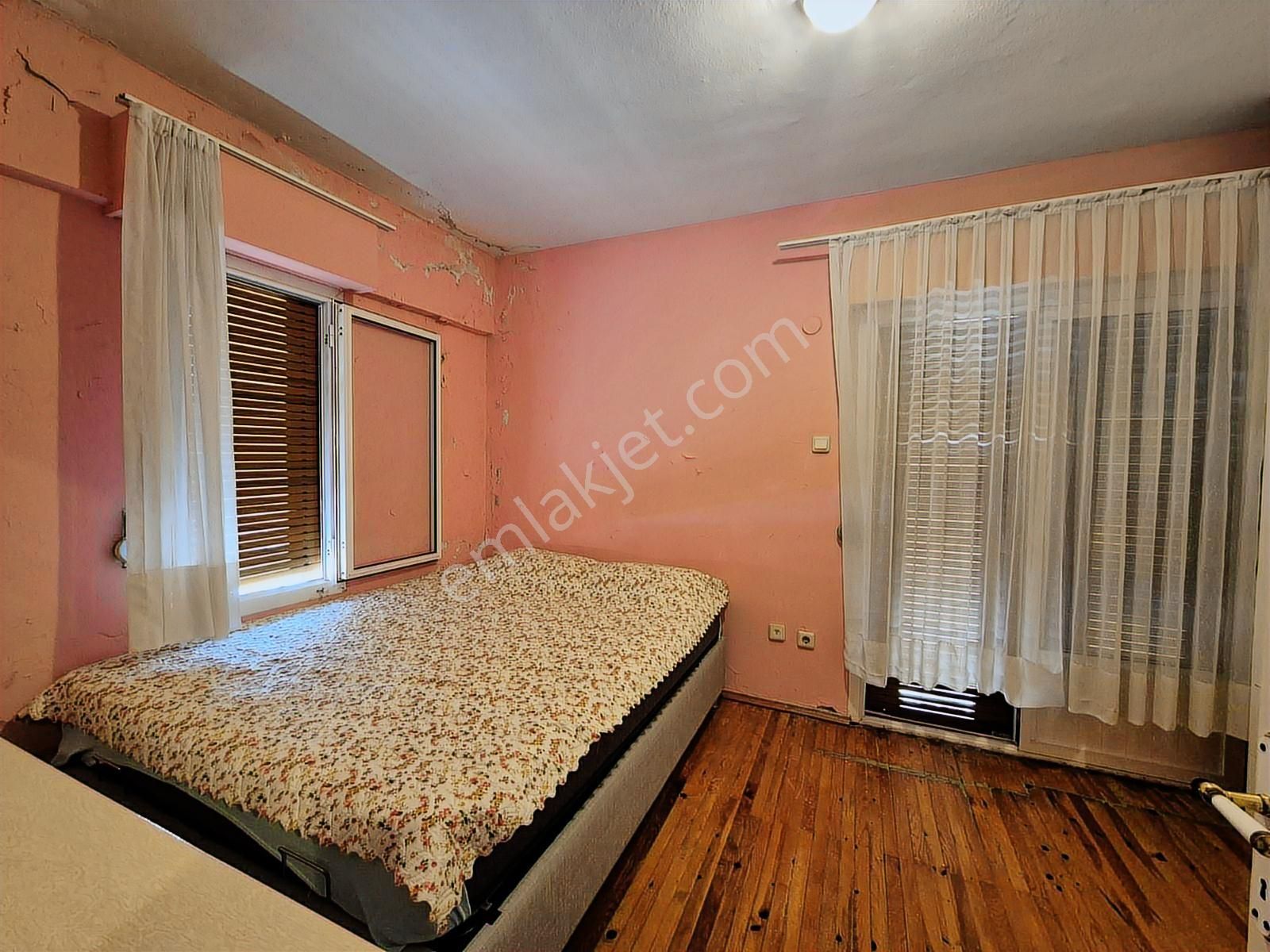 Denize Sıfır Sitede Ferah Konumda Fırsaat Yazlık - Görsel 15