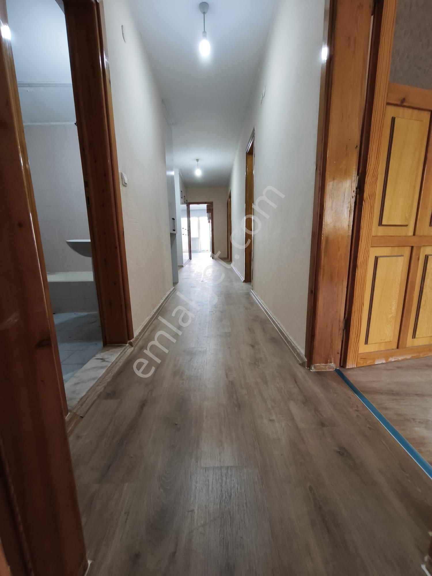 Değirmenönünde Depozitosuz 3+1 160 Metrekare Kiralık Daire - Görsel 4