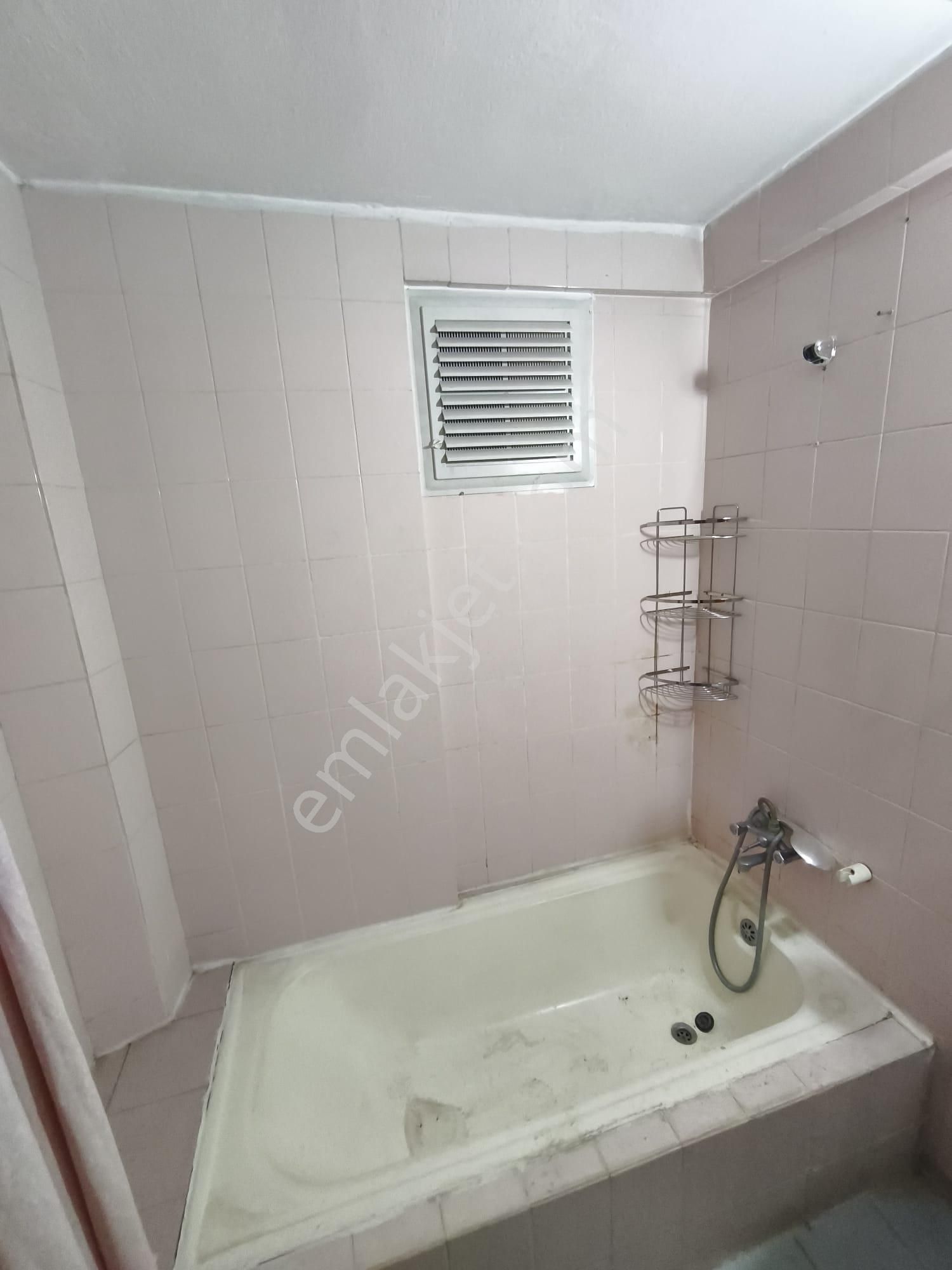 Değirmenönünde Depozitosuz 3+1 160 Metrekare Kiralık Daire - Görsel 13