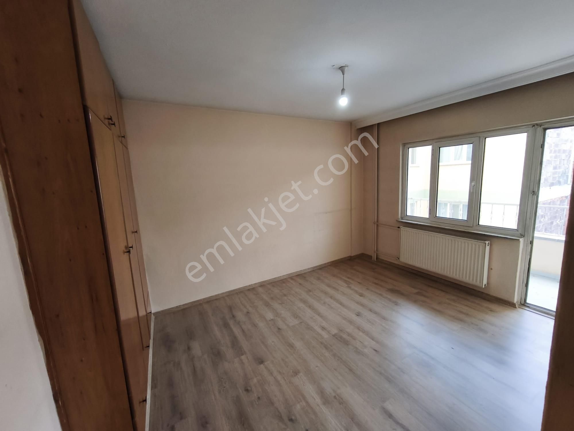 Değirmenönünde Depozitosuz 3+1 160 Metrekare Kiralık Daire