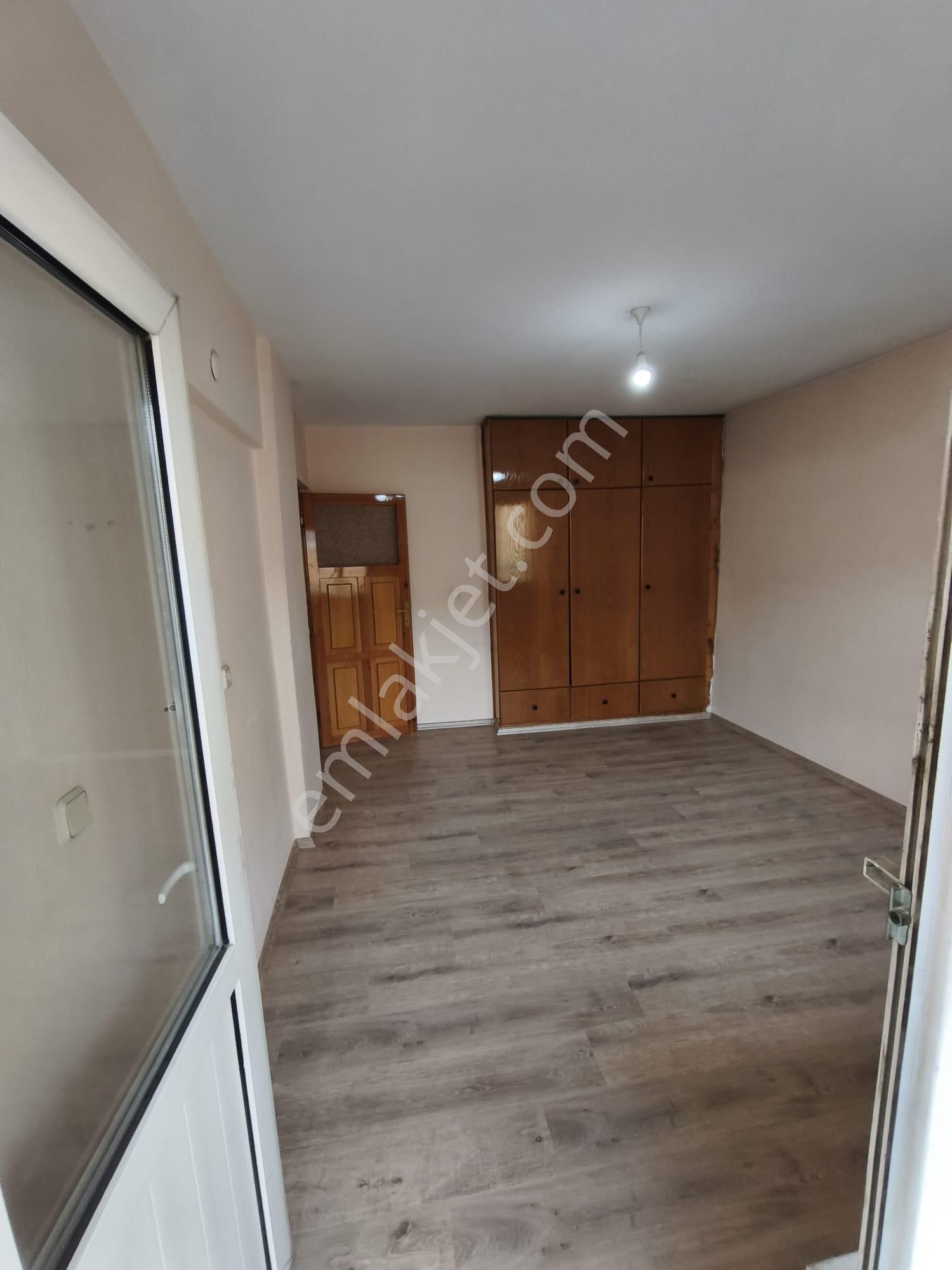 Değirmenönünde Depozitosuz 3+1 160 Metrekare Kiralık Daire - Görsel 2