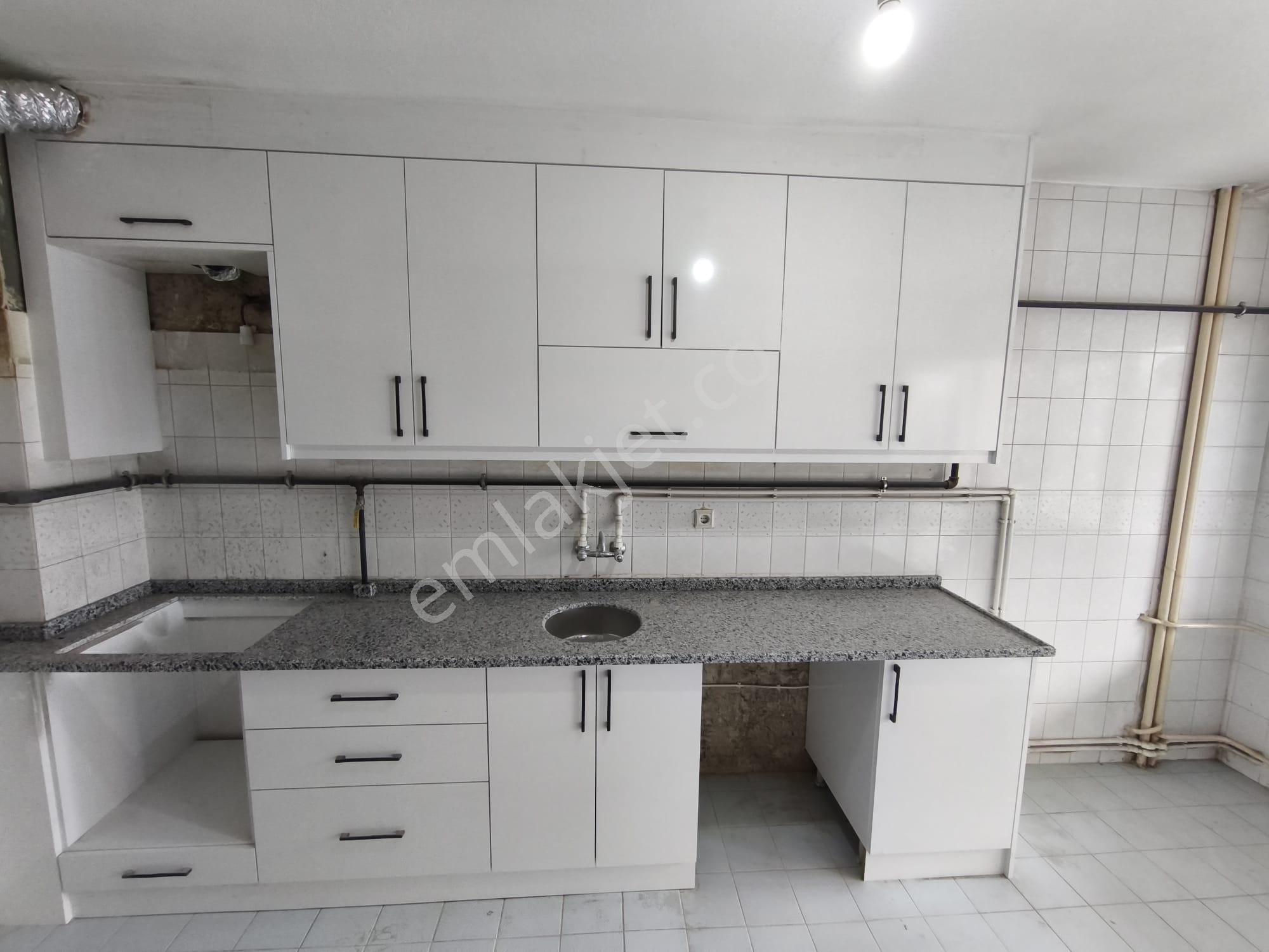 Değirmenönünde Depozitosuz 3+1 160 Metrekare Kiralık Daire - Görsel 15