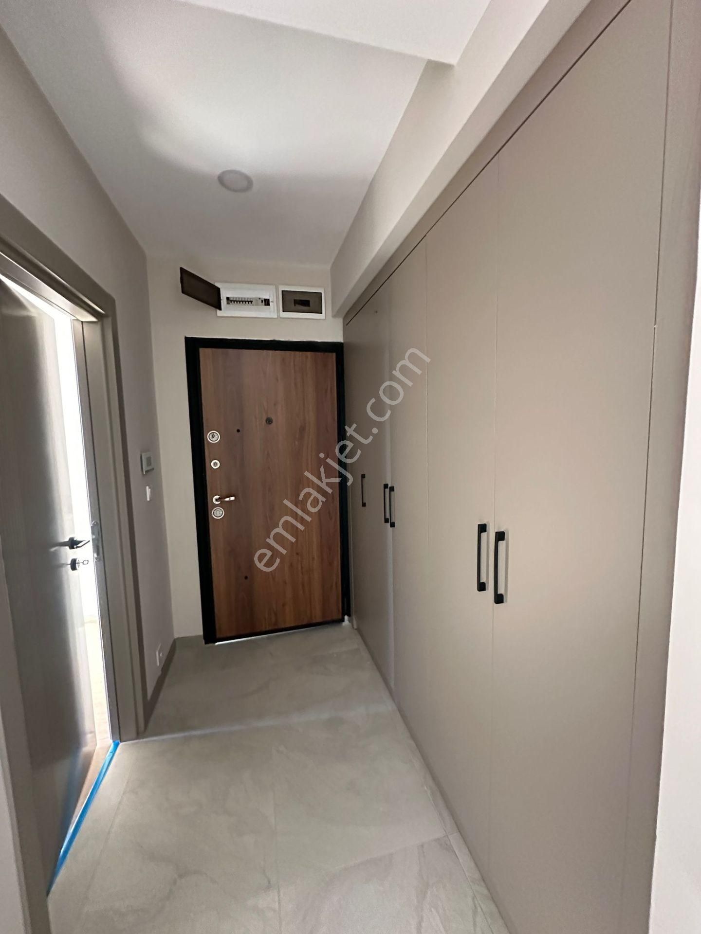 Site İçi Lüx Eşyasız Daire - Görsel 35