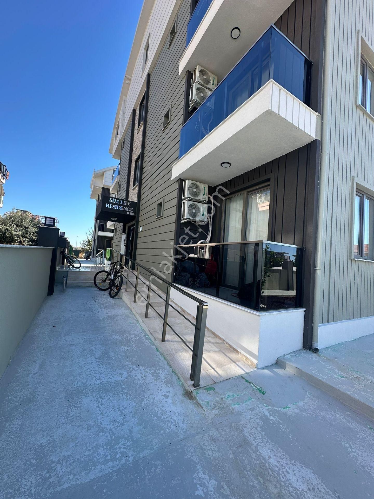 Site İçi Lüx Eşyasız Daire - Görsel 34