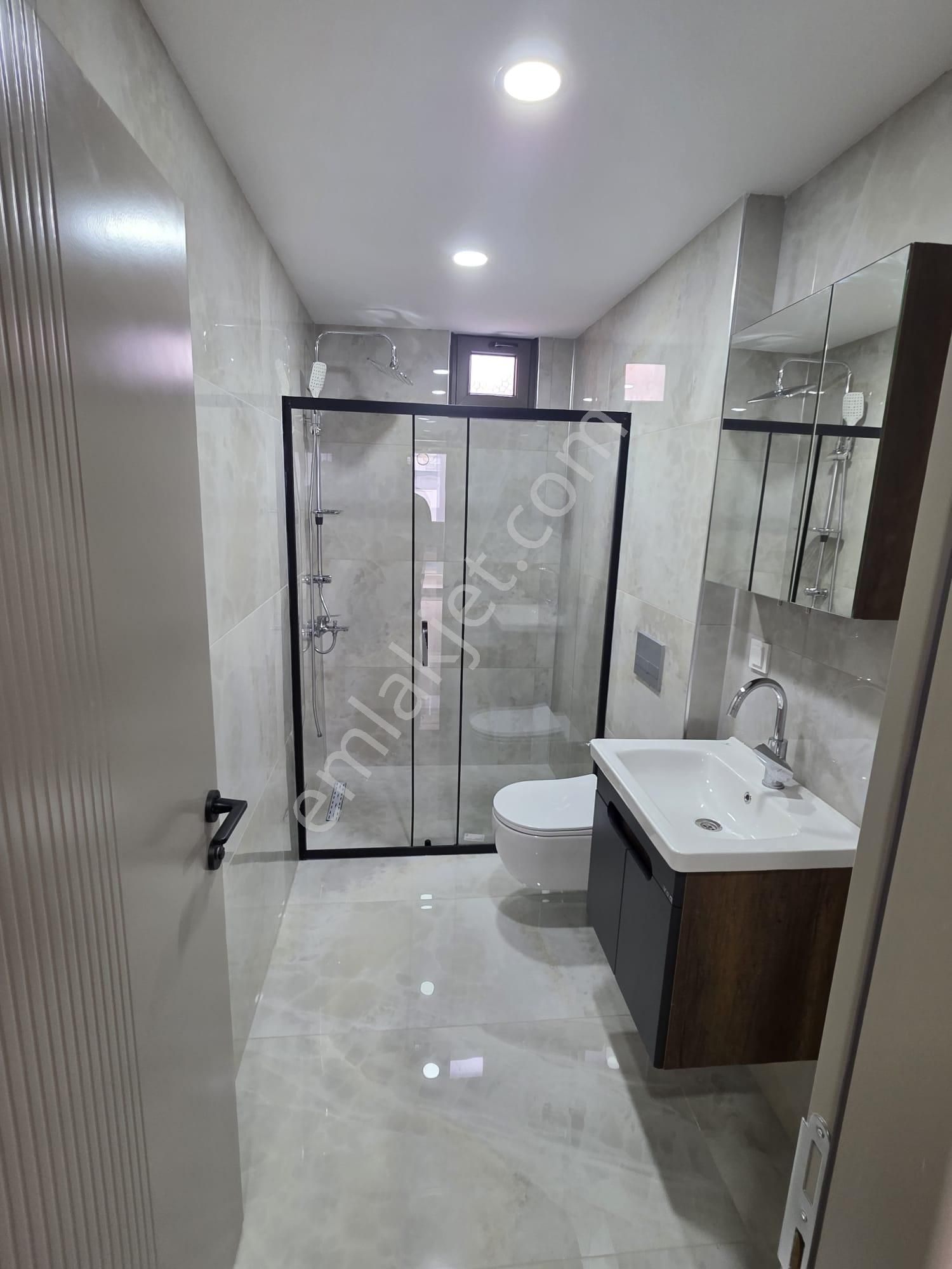 Site İçi Lüx Eşyasız Daire - Görsel 22