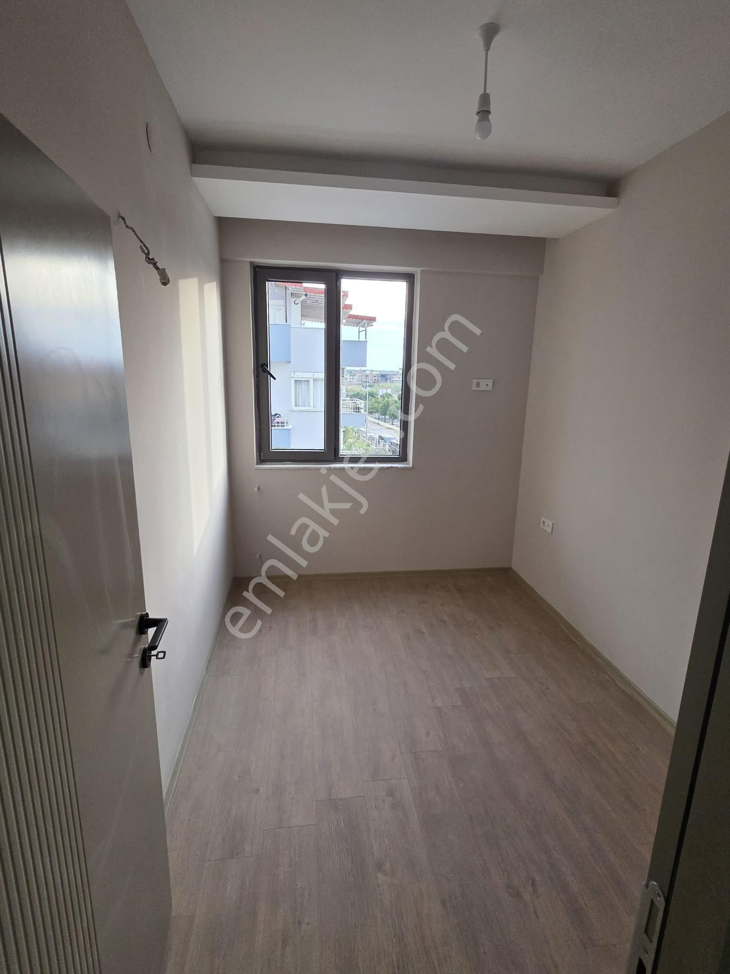 Site İçi Lüx Eşyasız Daire - Görsel 19
