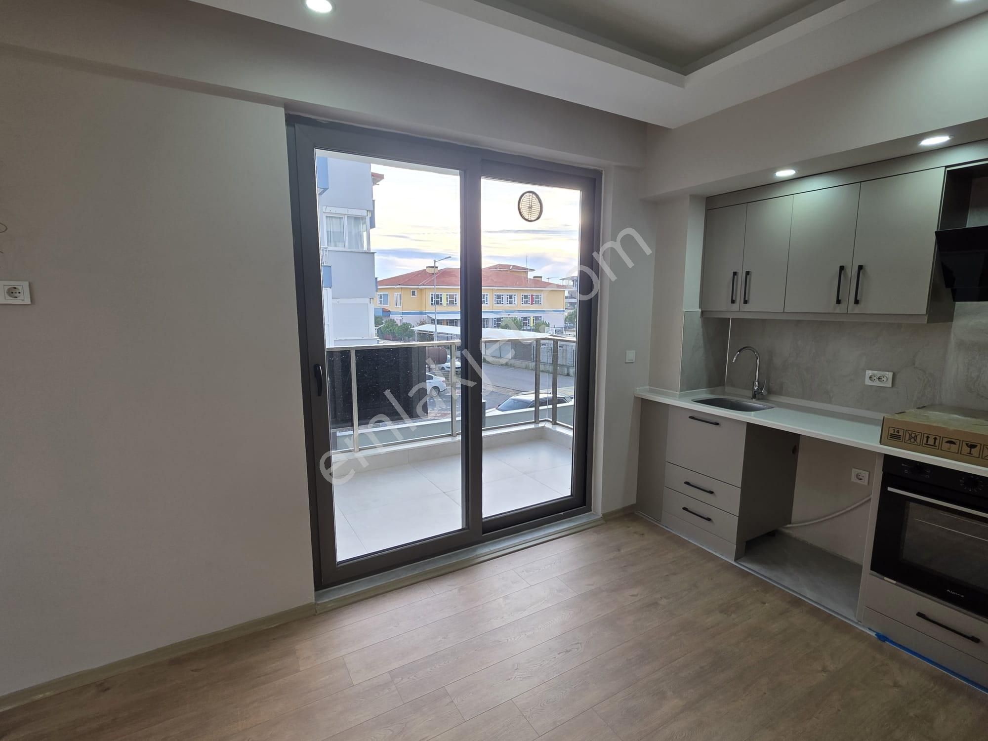 Site İçi Lüx Eşyasız Daire - Görsel 24