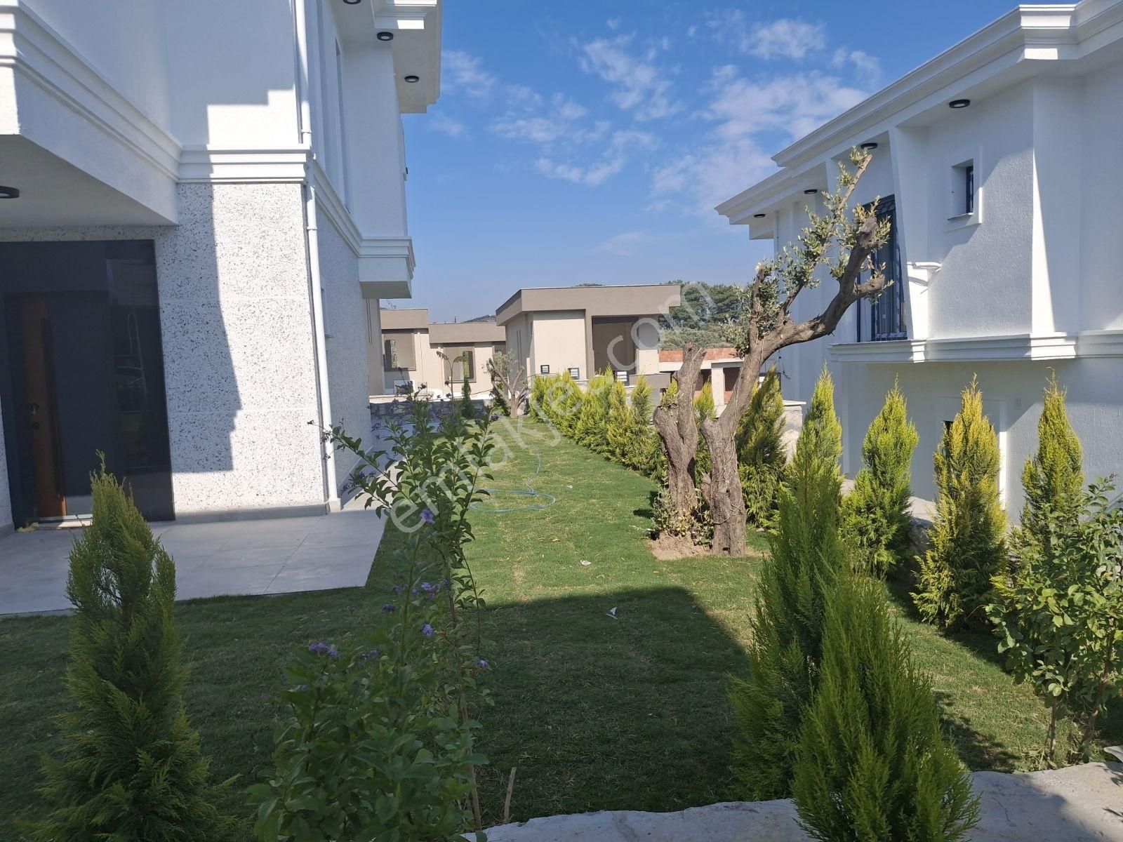 Davutlar Merkezde Yatırımlık Lux Villa - Görsel 19