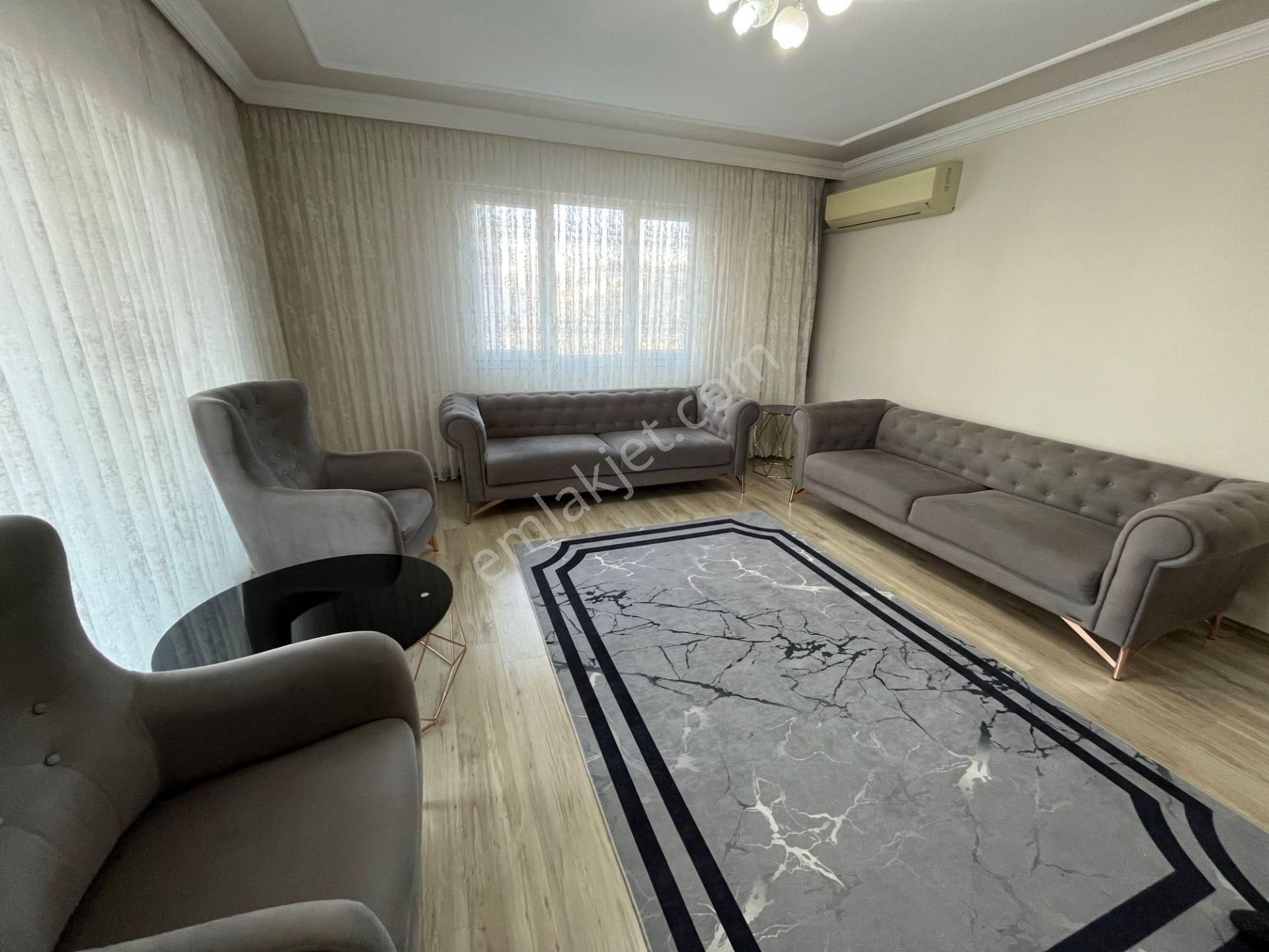 Bornova’da Site İçinde Üç Cepheşi Otoparklı Geniş Satılık Daire - Görsel 11