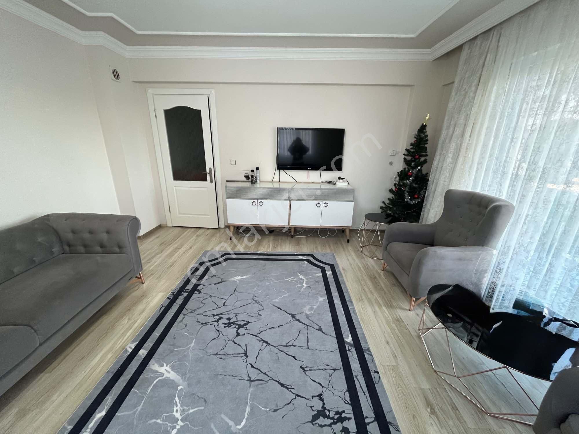 Bornova’da Site İçinde Üç Cepheşi Otoparklı Geniş Satılık Daire - Görsel 21