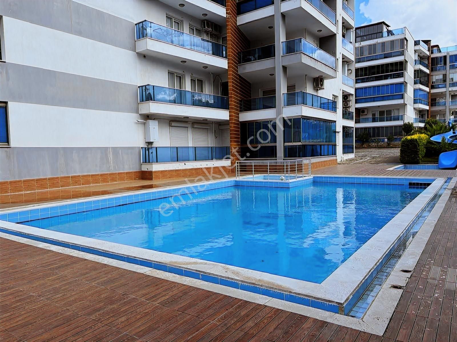 Deniz Manzaralı Teras Kat Fırsaat 3+1daire - Görsel 4