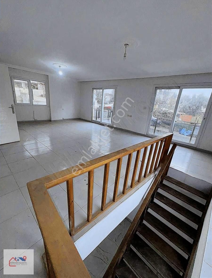 Burgaz Mahallesi 1+1. Fiyatına 3+1 Satılık Daire - Görsel 15