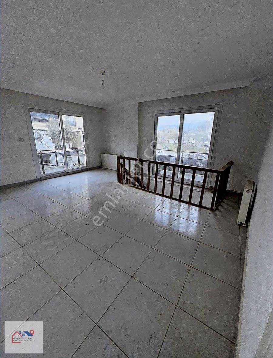 Burgaz Mahallesi 1+1. Fiyatına 3+1 Satılık Daire - Görsel 3