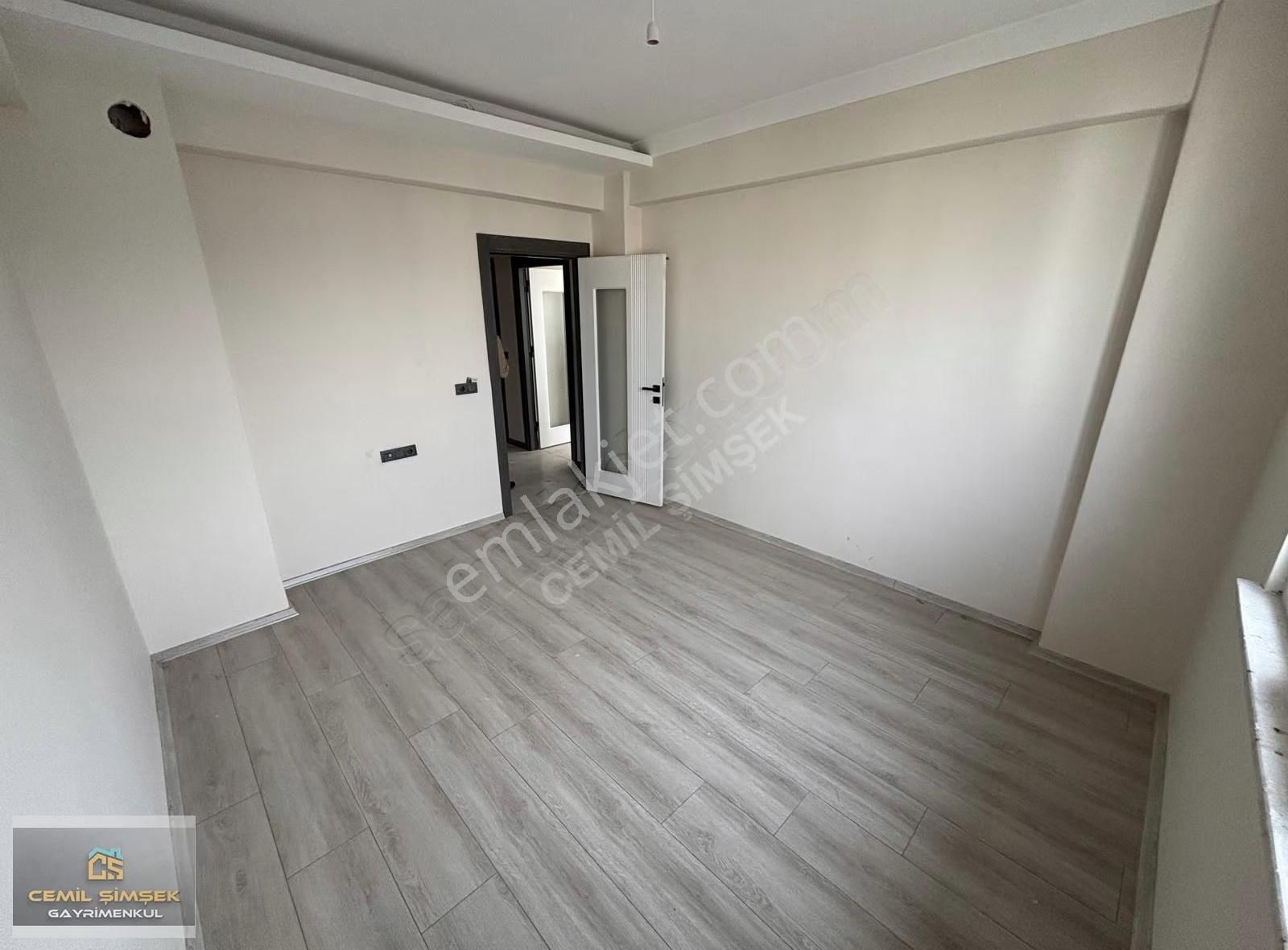 Cemil Şimşek'ten Küçükkumköprü Cad. Üzeri Kiralık Daire - Görsel 7