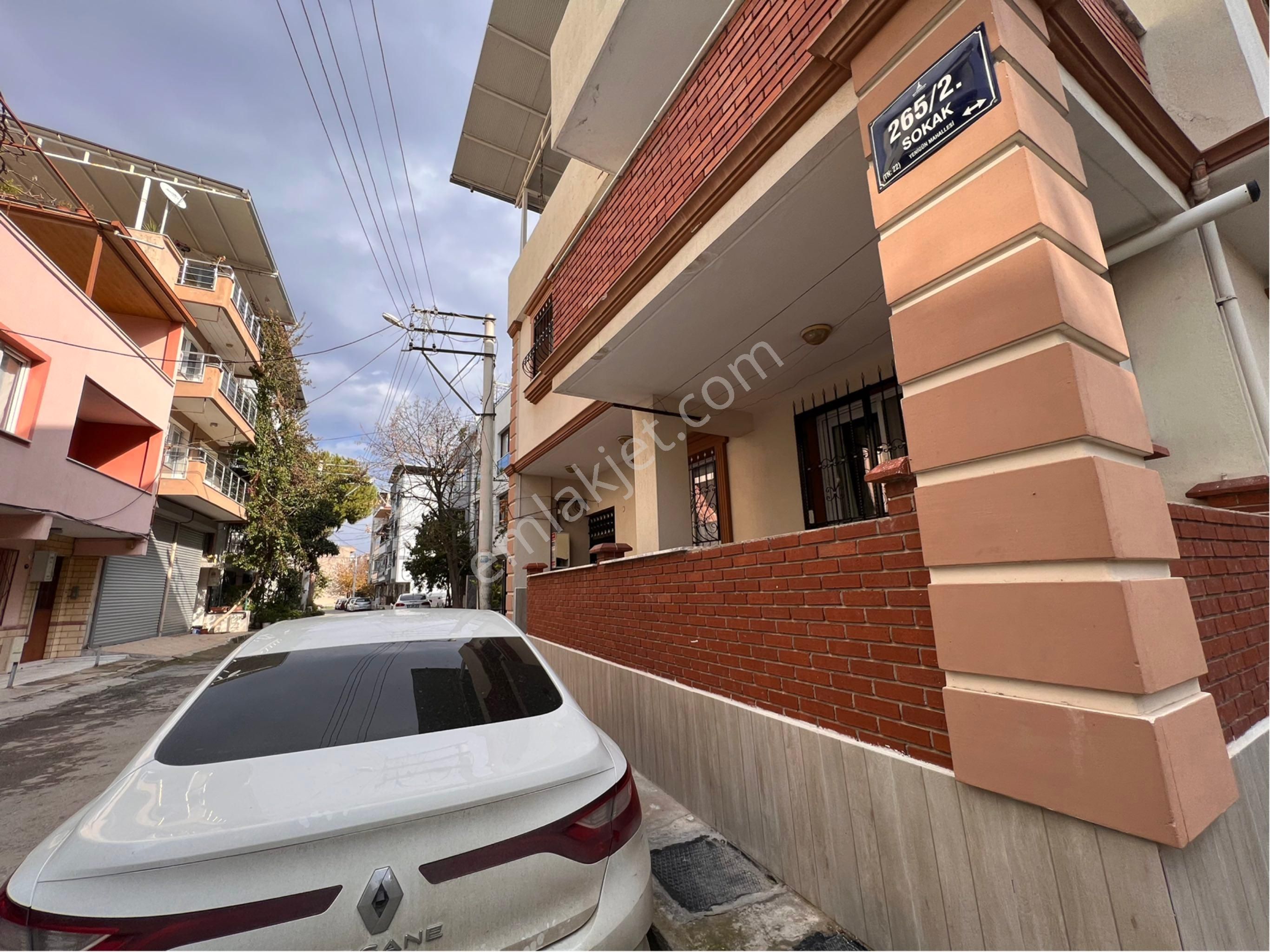 Buca Yenigün Mah'de Şehir Merkezinde Müstakil Yaşam Keyfi - Görsel 8