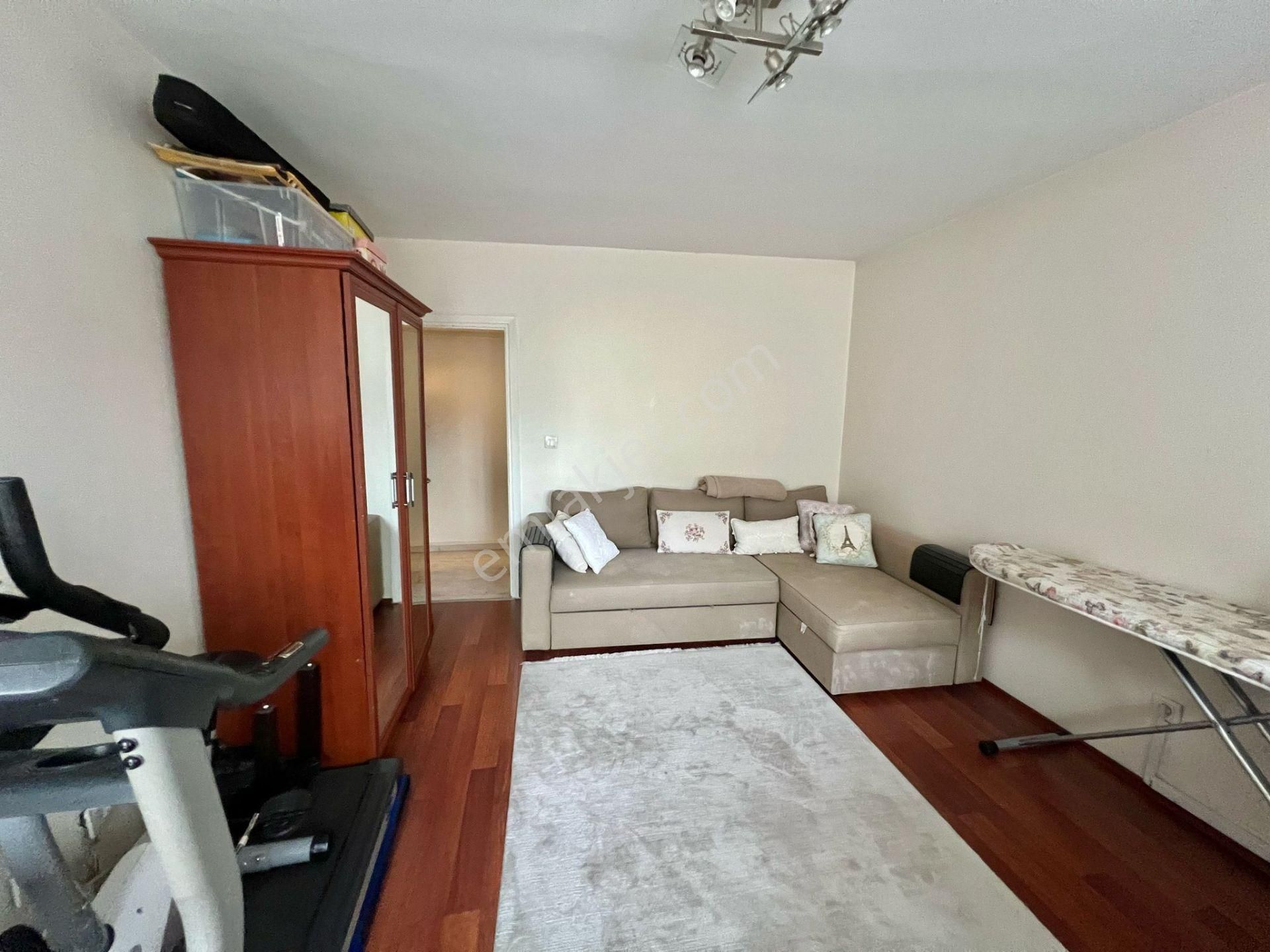 Ortaköy Ana Caddede 180m2 Masrafsız Bakımlı 4+1 Satılık Daire - Görsel 6