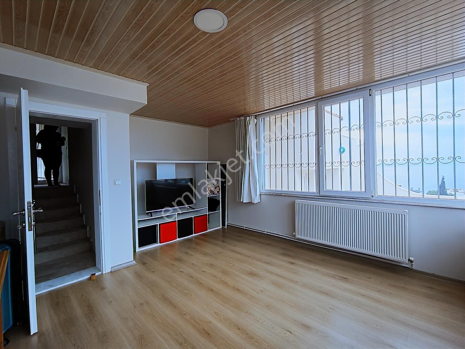 Kadınlar Denizinde Deniz Manzaralı 165 M2 Satılık 3+1 Dubleks Ev - Görsel 29