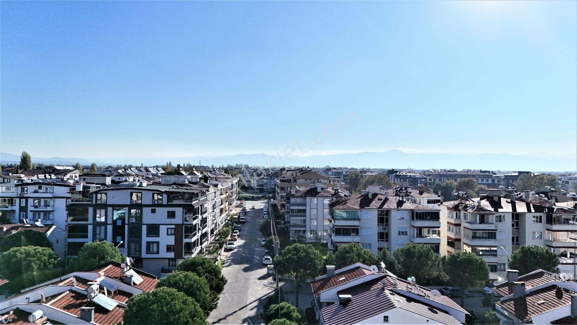 🌀yetki Gültaş Emlaktan Akçayda Satılık 4+1 Geniş Bahçeli Cam Balkonlu Müstakil Ev - Görsel 2