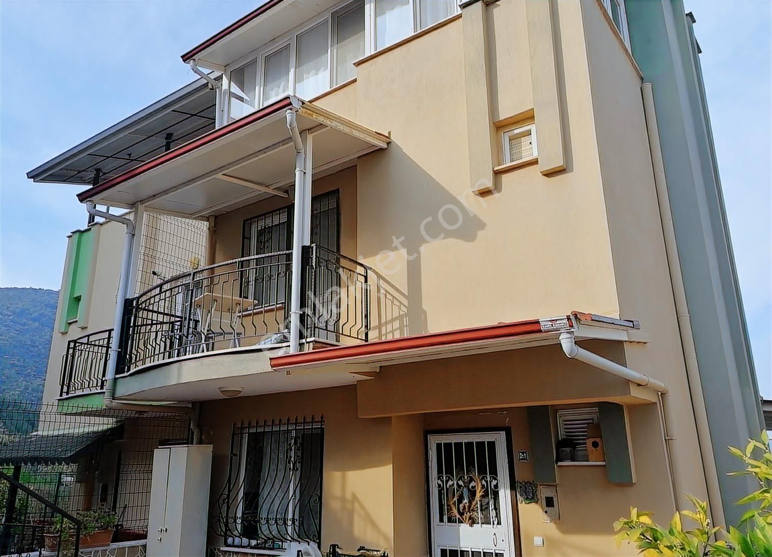 Kuşadası Güzelçamlı'da 181 M2 Satılık 5+2 Tripleks Villa - Görsel 18