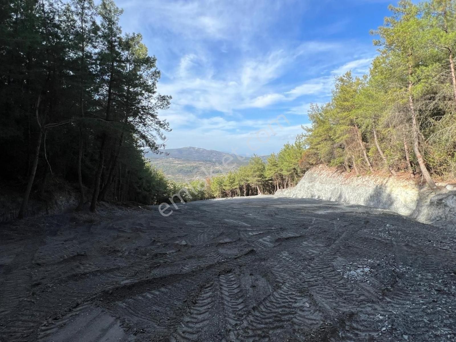 Kirazlı' Da Düz Arazi - Kolay Ulaşım, Tek Tapulu, Uygun Fiyat! - Görsel 22