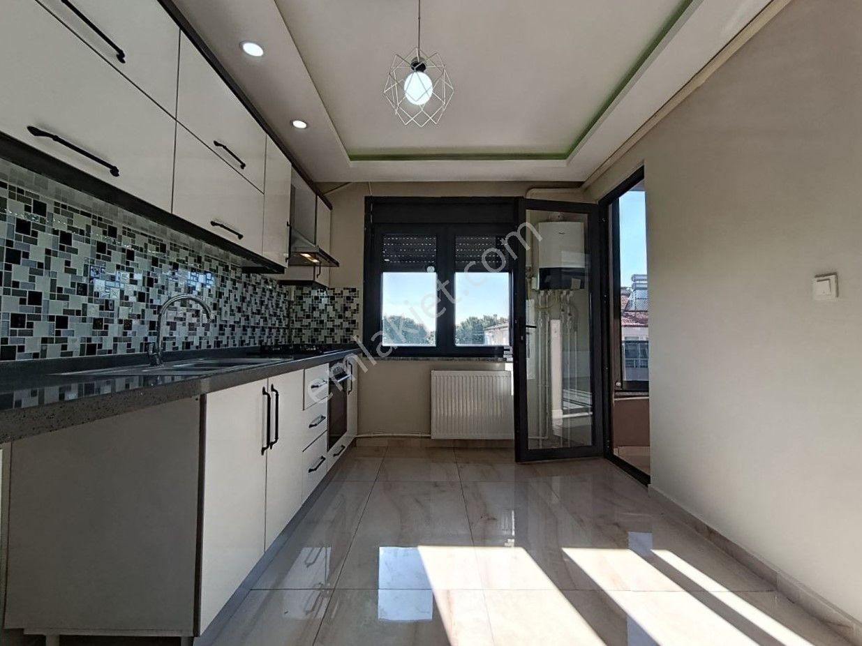 Altınkumda Doğalgazlı Asansörlü Ayrı Mutfaklı Ebeveyn Banyolu 3+1 Daire - Görsel 31