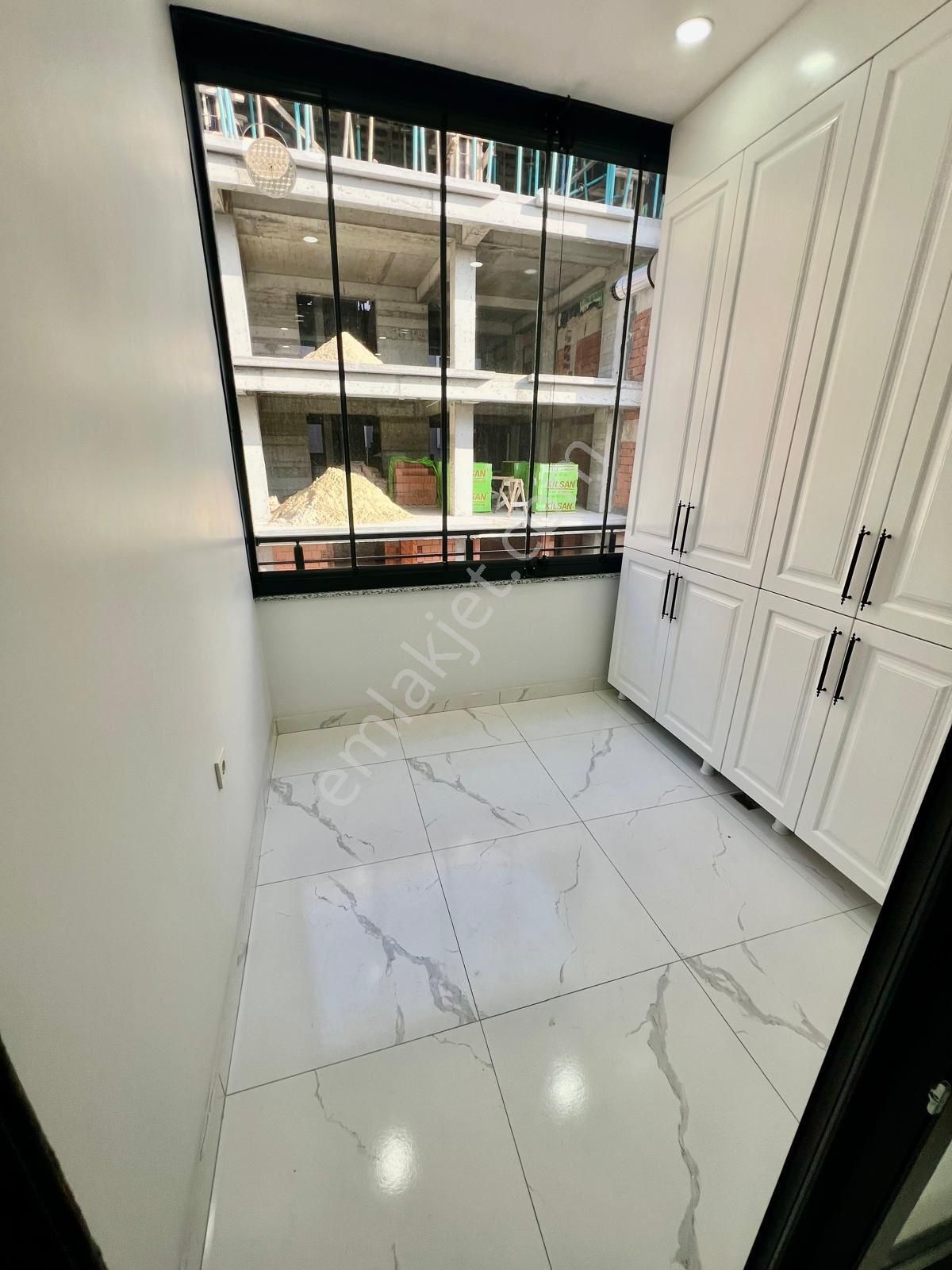İmren Gayrimenkulden Satılık 2+1 95m2 Yeşilova Mh.'sinde Ultra Lüks Ekstralı Arakat - Görsel 10