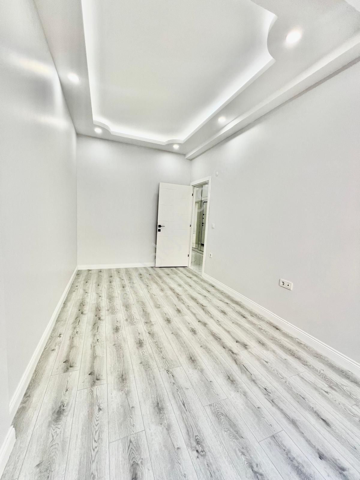 İmren Gayrimenkulden Satılık 2+1 95m2 Yeşilova Mh.'sinde Ultra Lüks Ekstralı Arakat - Görsel 18