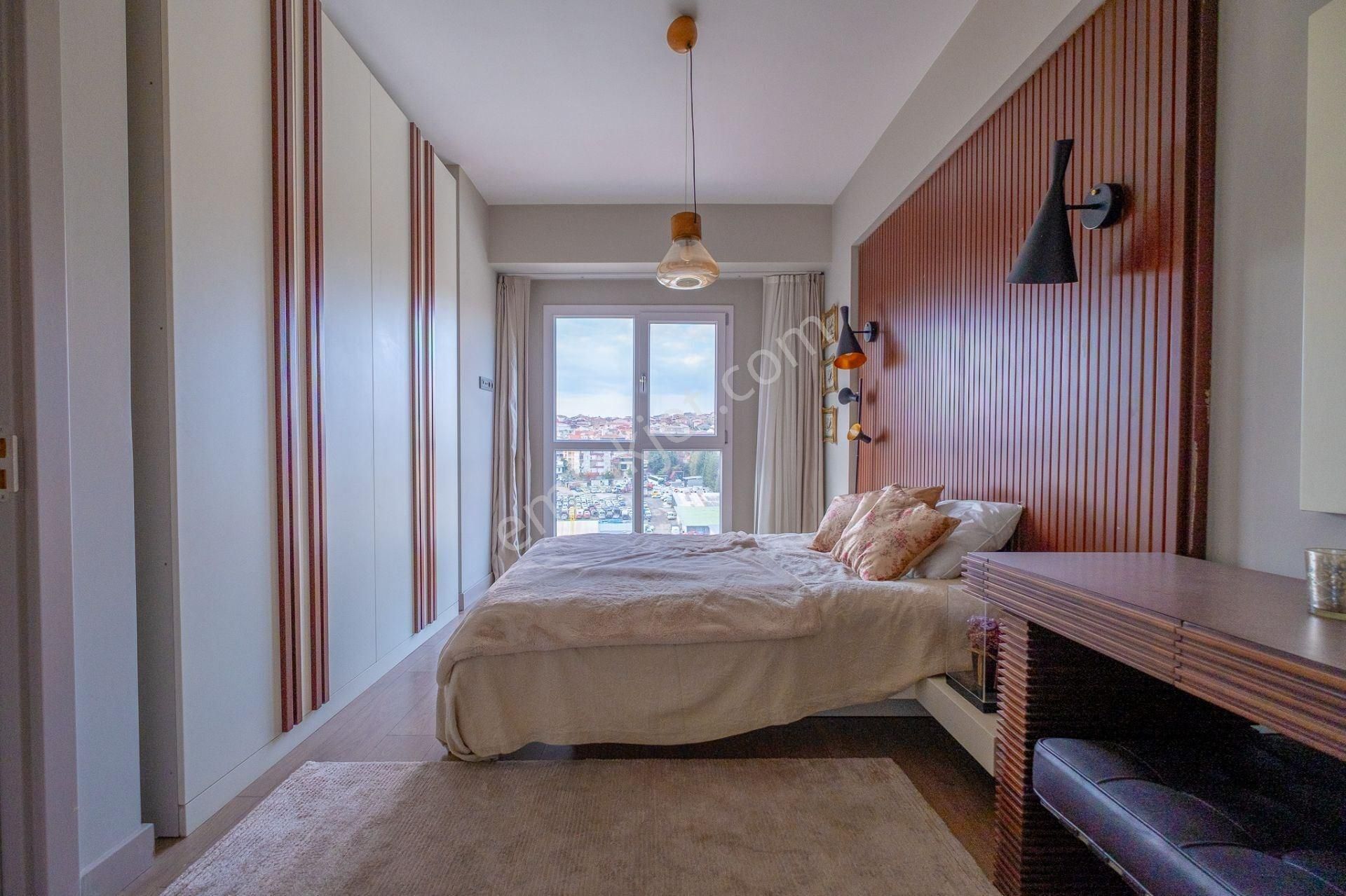 Metrobüs, Aydın Üni. Arel Ve Kültür Üniversitesine Yakın Merkezi Konumda 3.5+1 Daire, 24 Vade İmkanı - Görsel 17