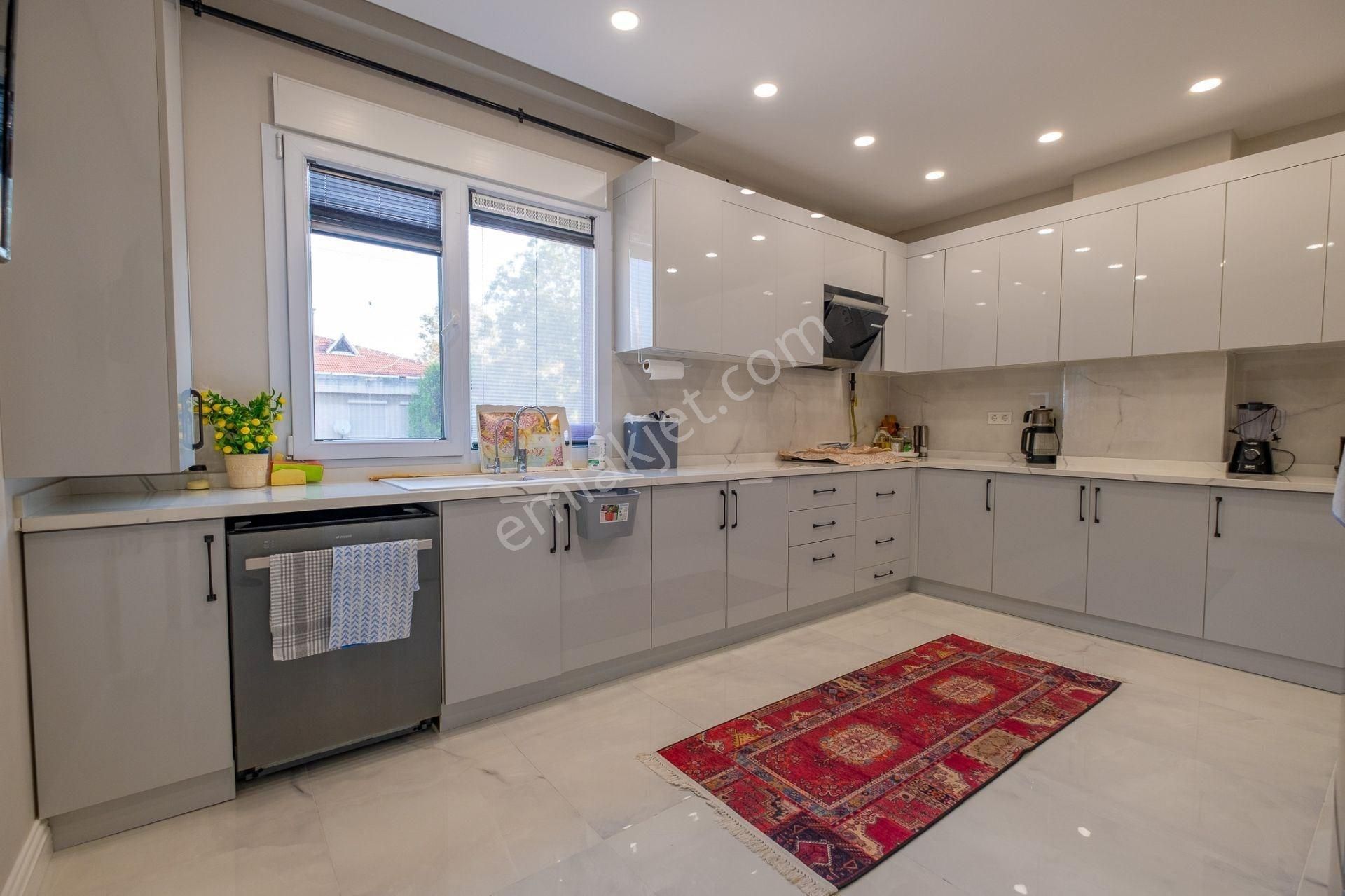 Florya 'da Ultra Lüks 5+2 Satılık Dubleks Daire Yeni Bina - Görsel 7